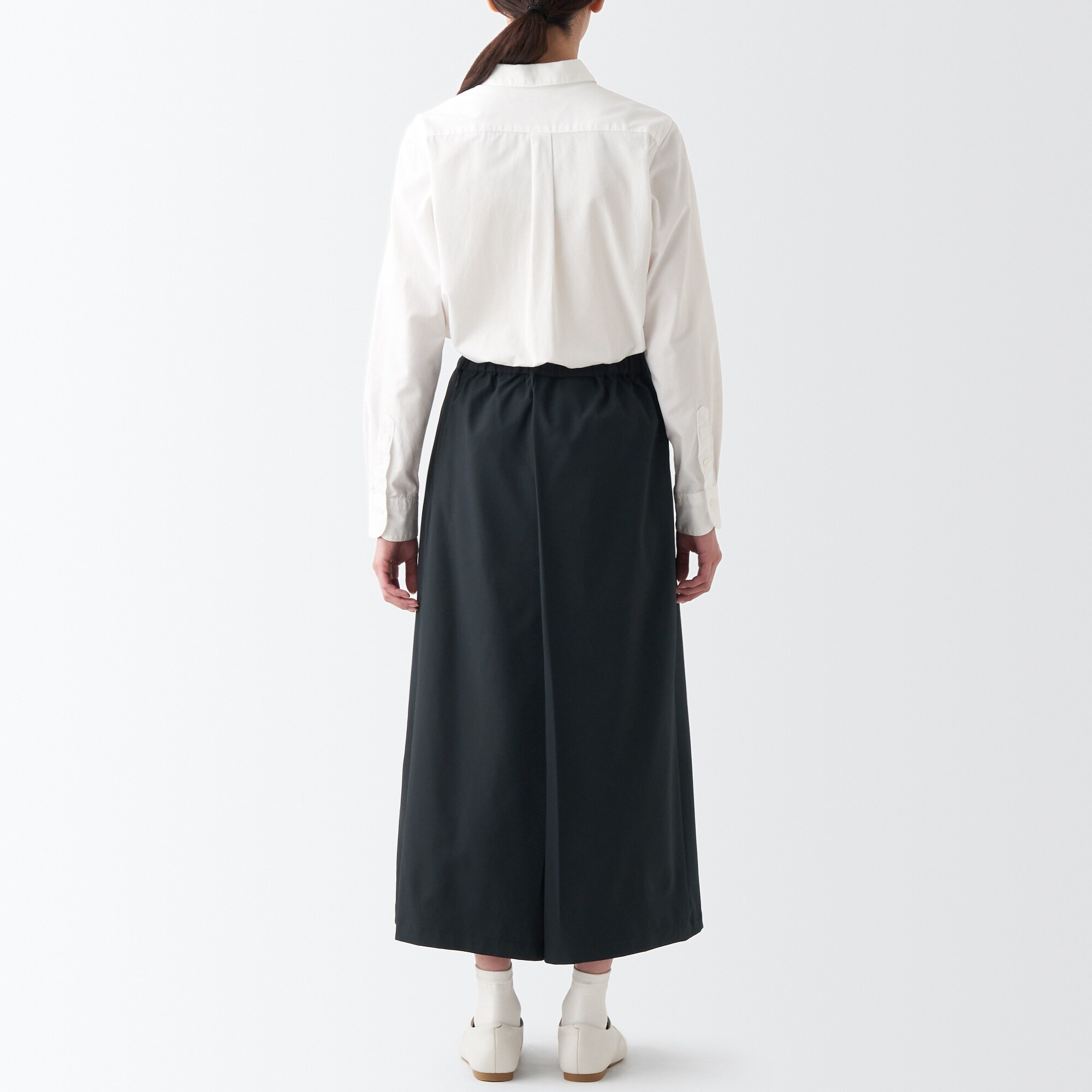 乾きやすいストレッチはかまパンツ