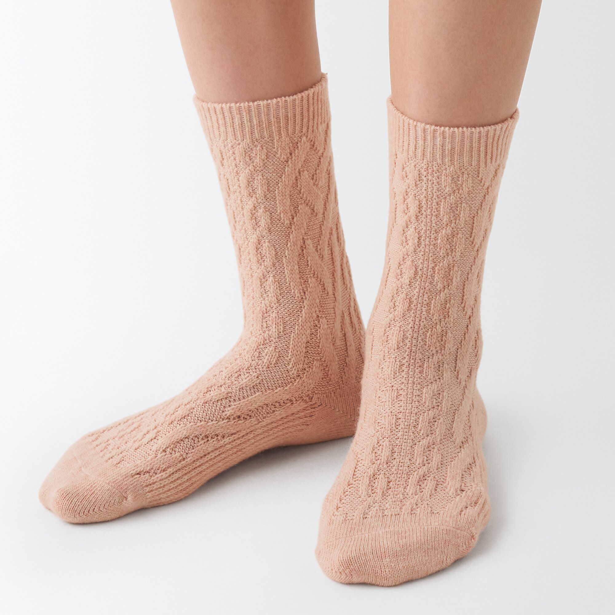 足なり直角　履き口やわらか　ヤク混　柄編み靴下（婦人）