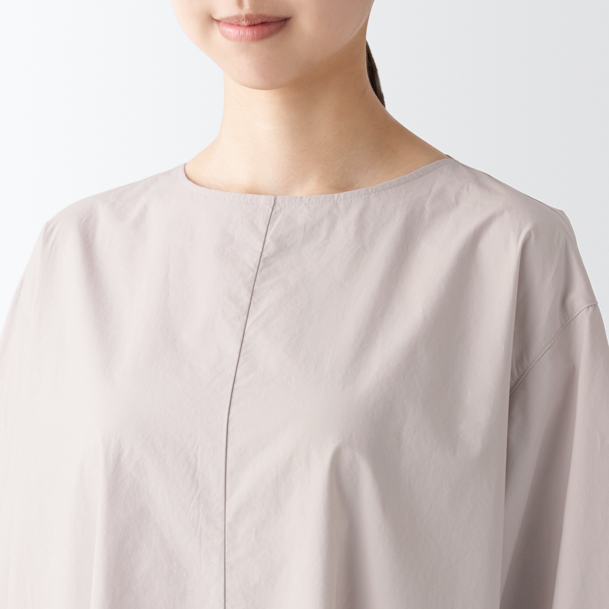 高密度織りボートネックワンピース