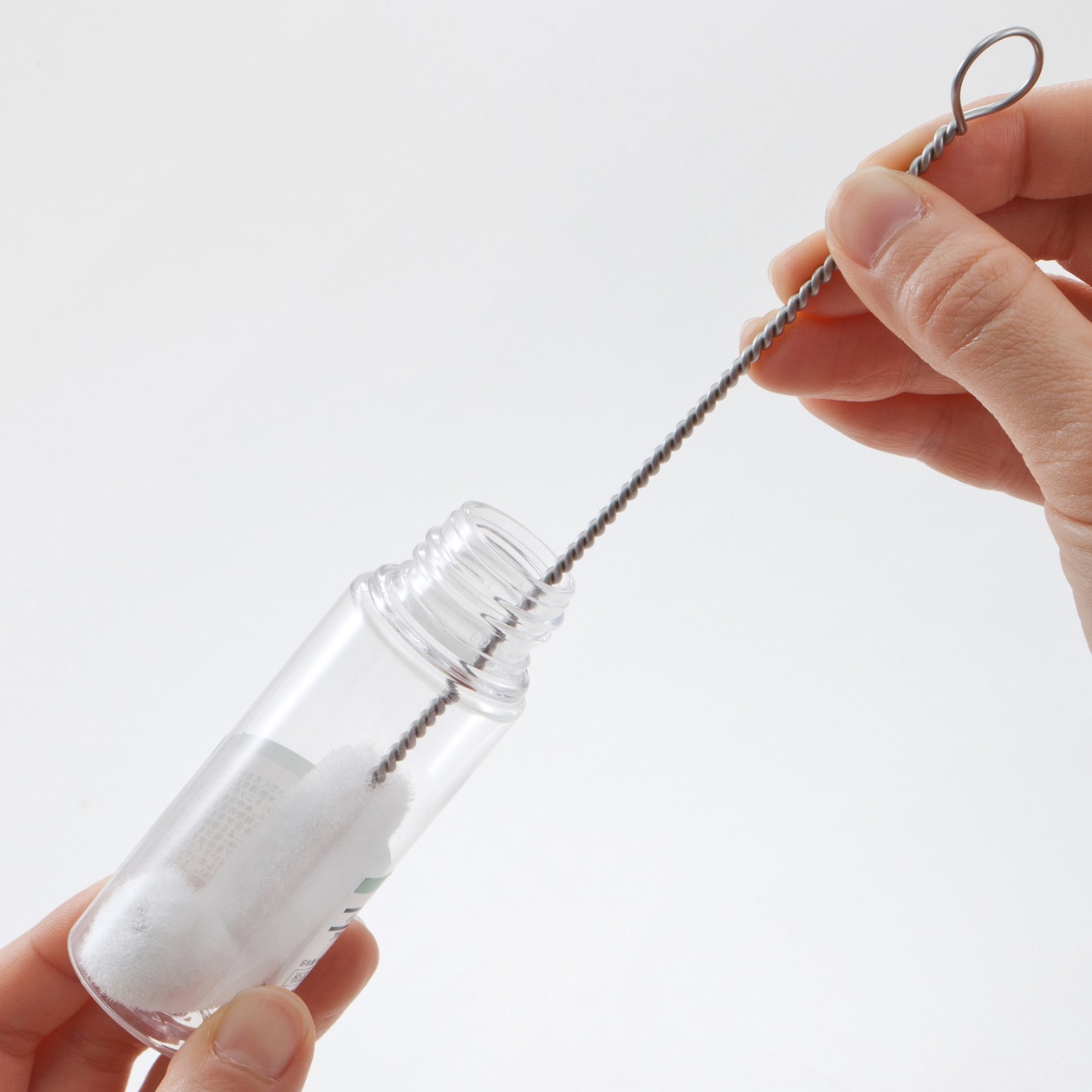 隅まで洗えるボトル用ブラシ　小