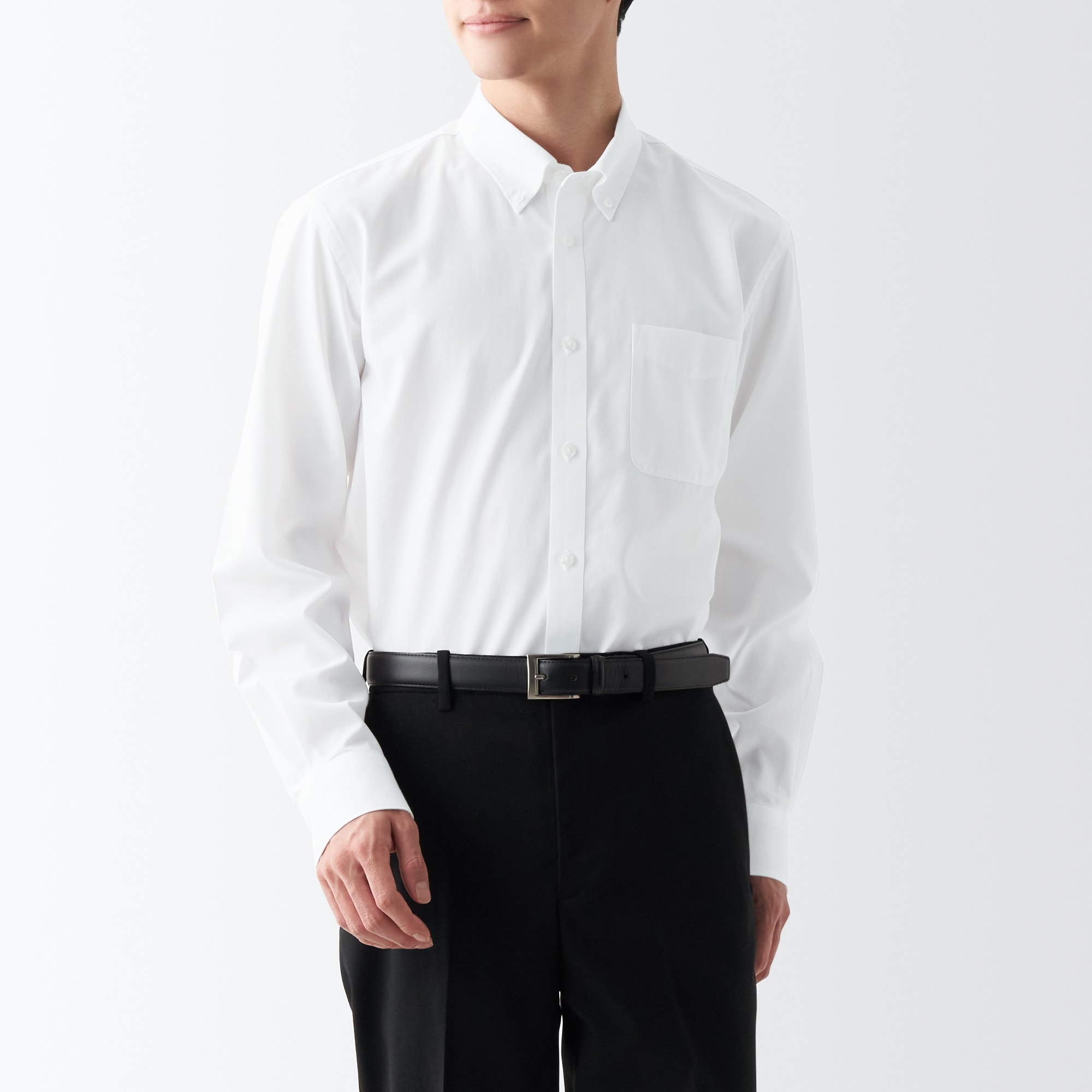 シワになりにくいボタンダウン長袖シャツ（数量限定）