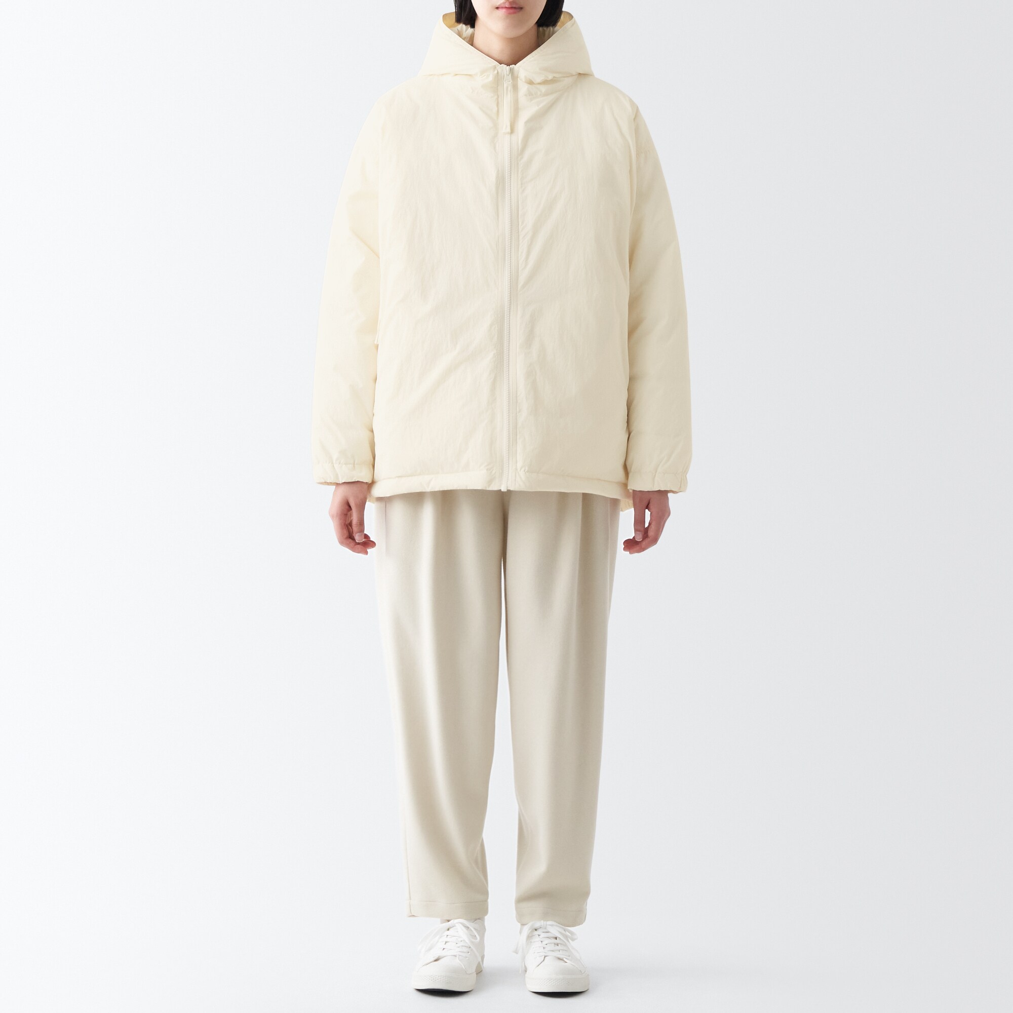 撥水フード付きダウンジャケット