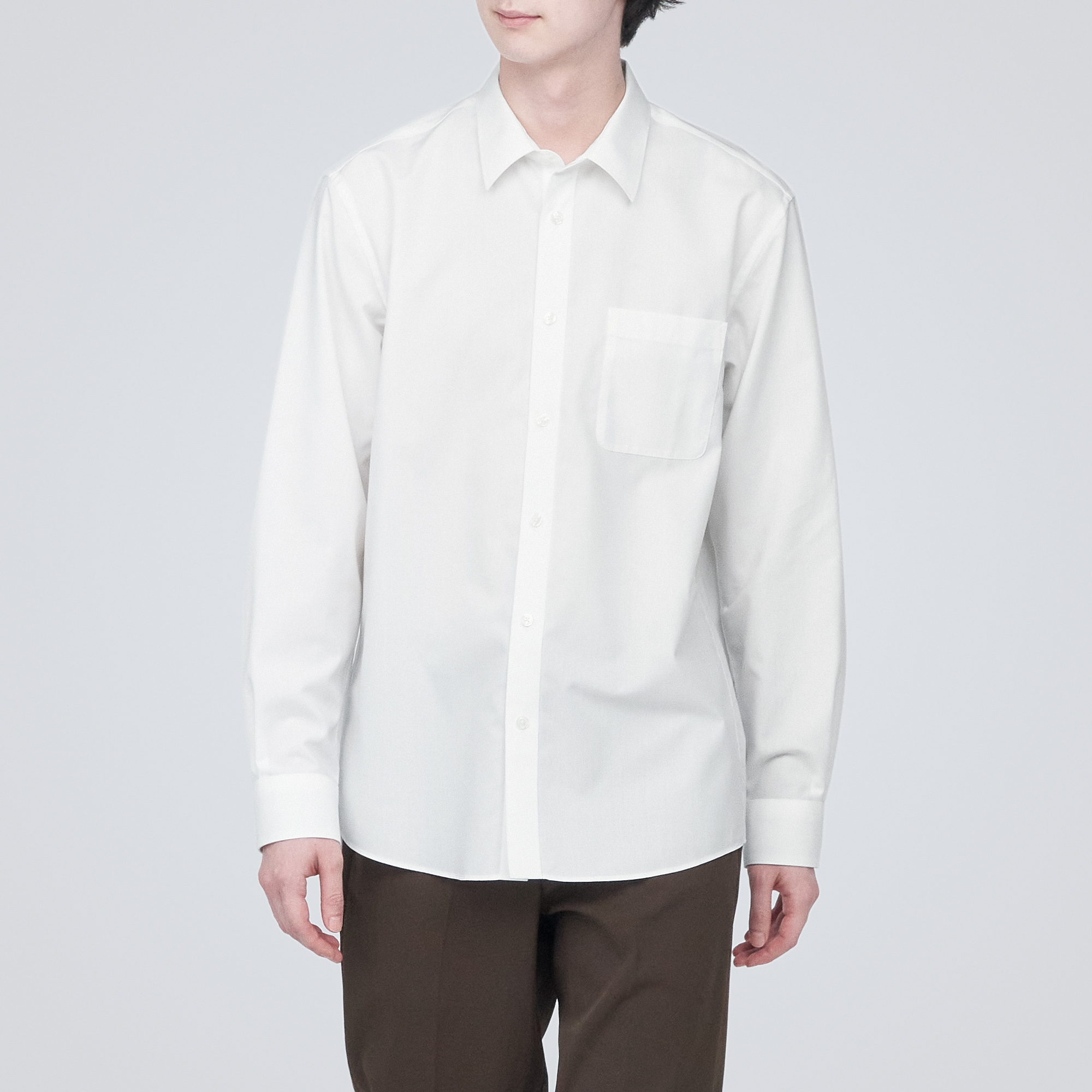 シワになりにくい長袖シャツ