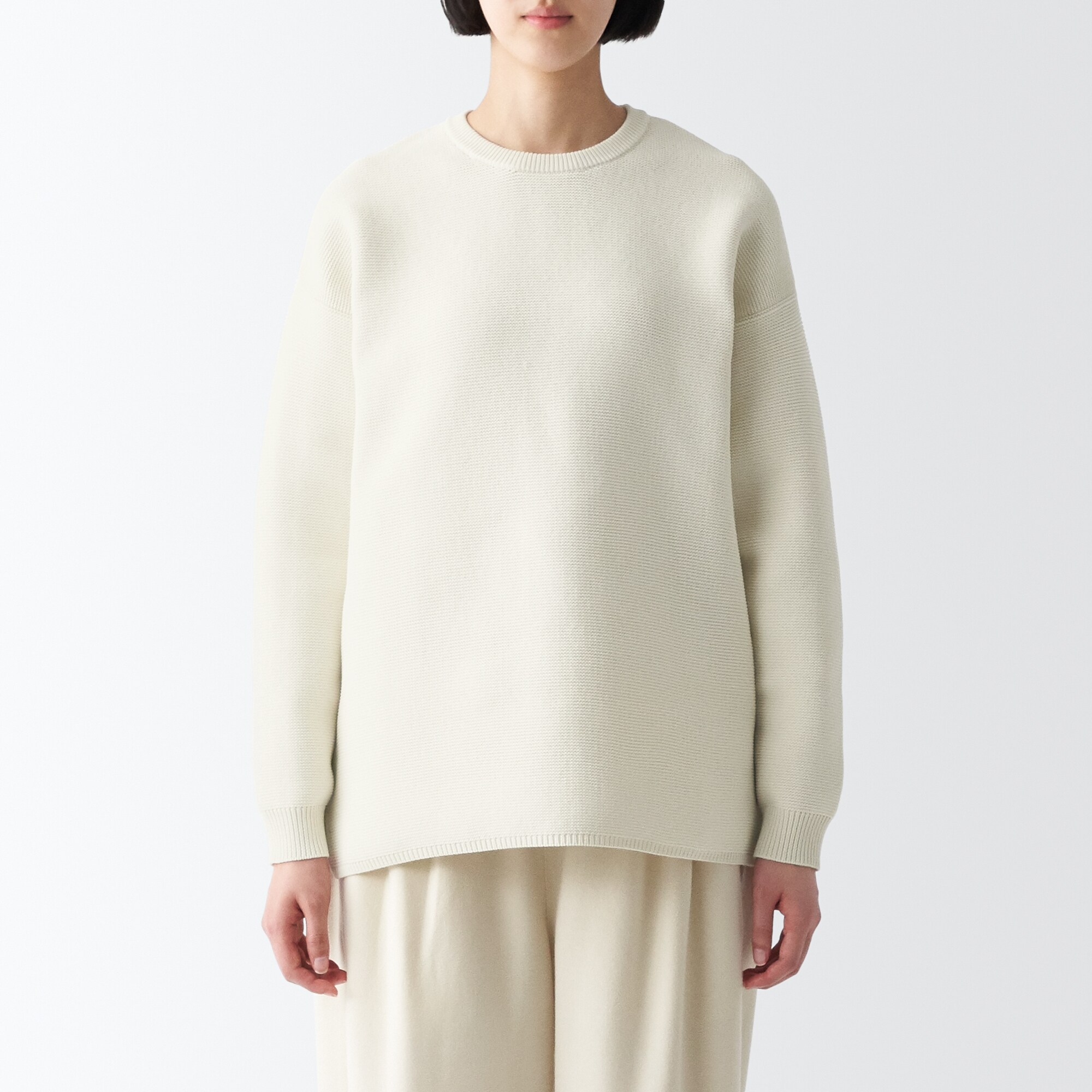 あたたかくて洗えるクルーネックセーター