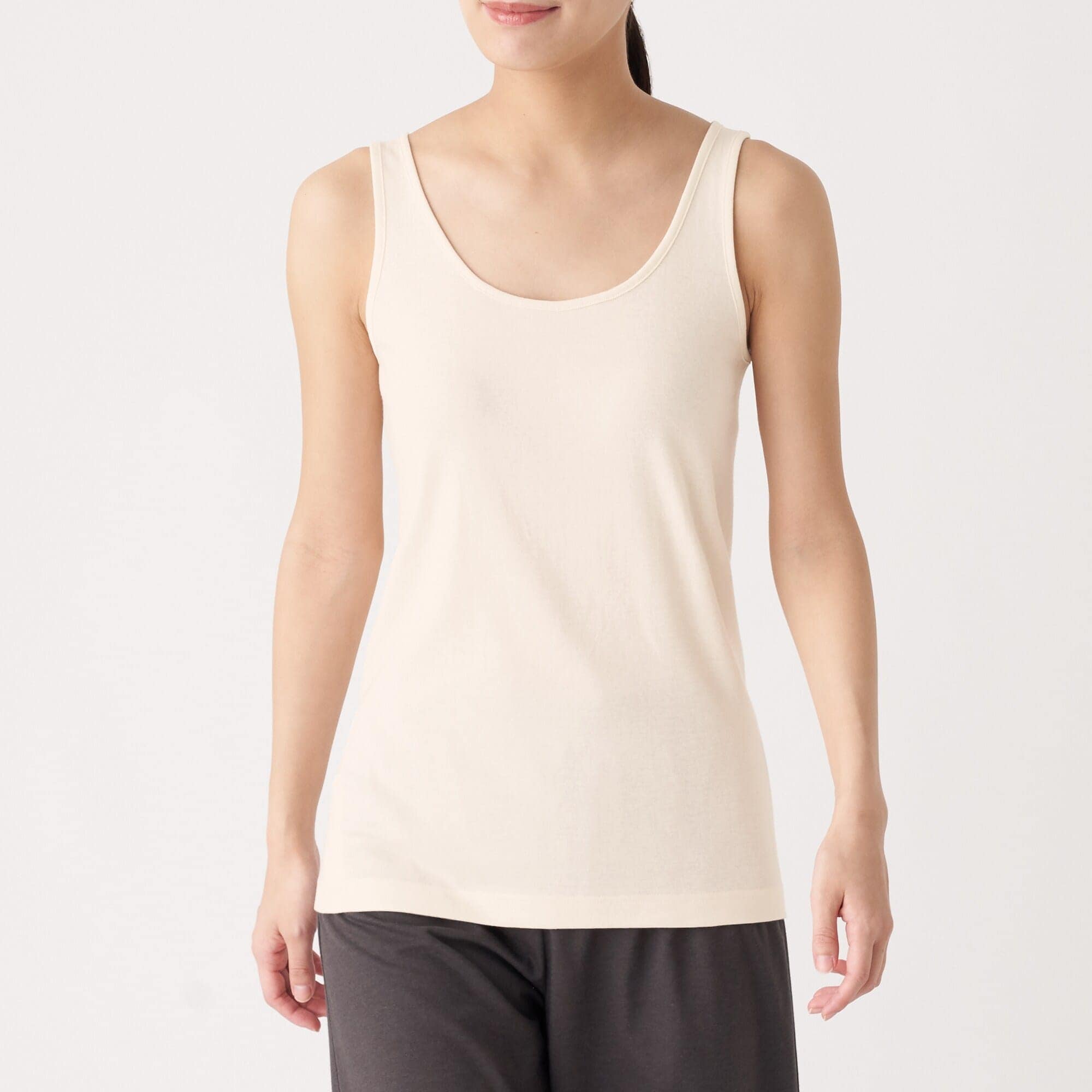 無染色タンクトップ