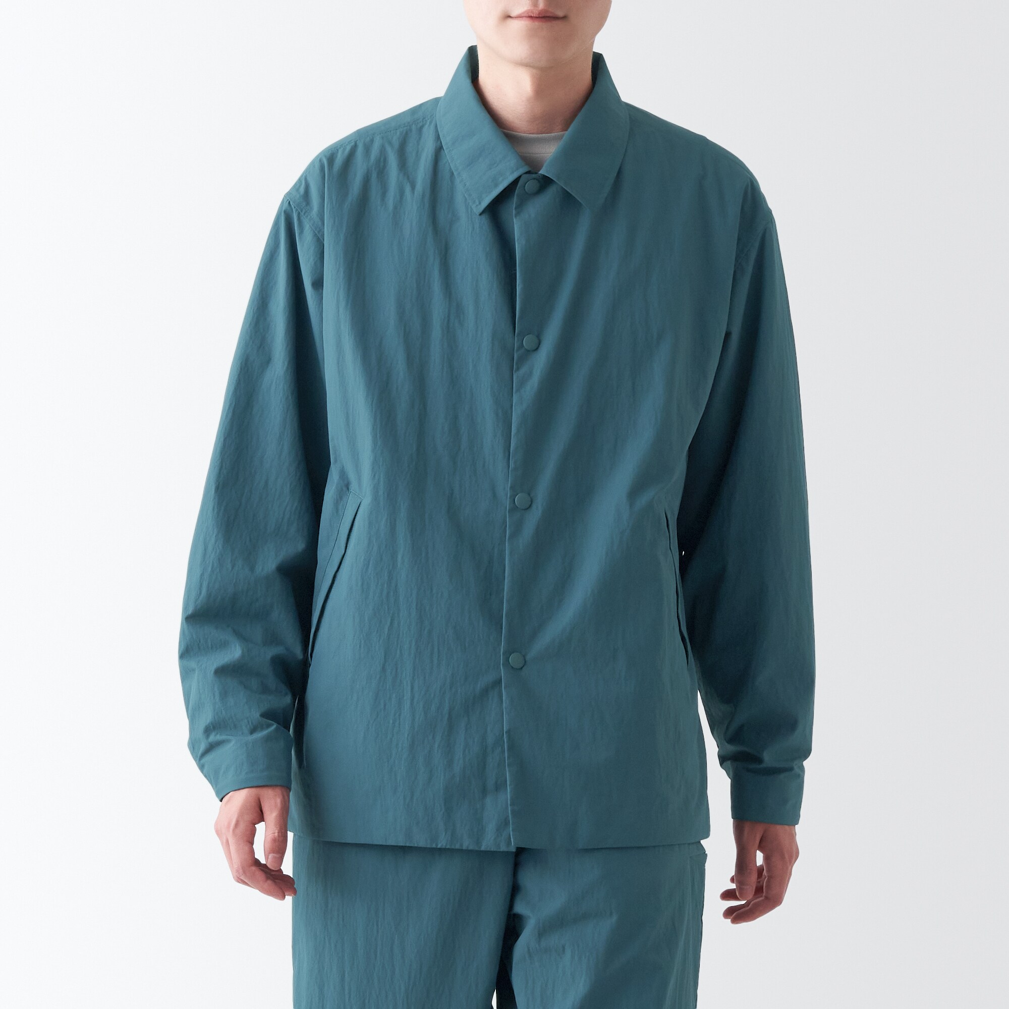 撥水保温コーチジャケット