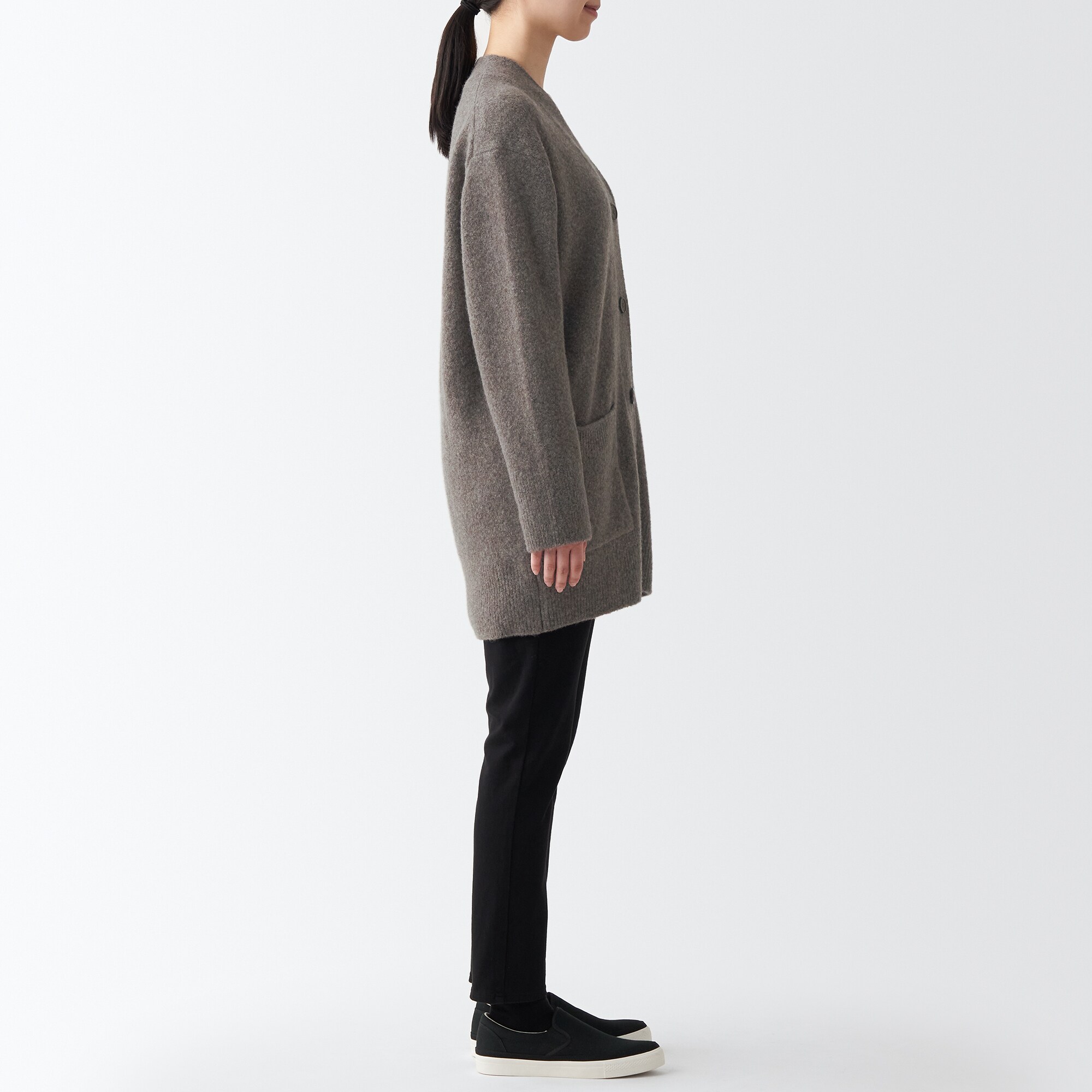 ヤク混Ｖネックカーディガン