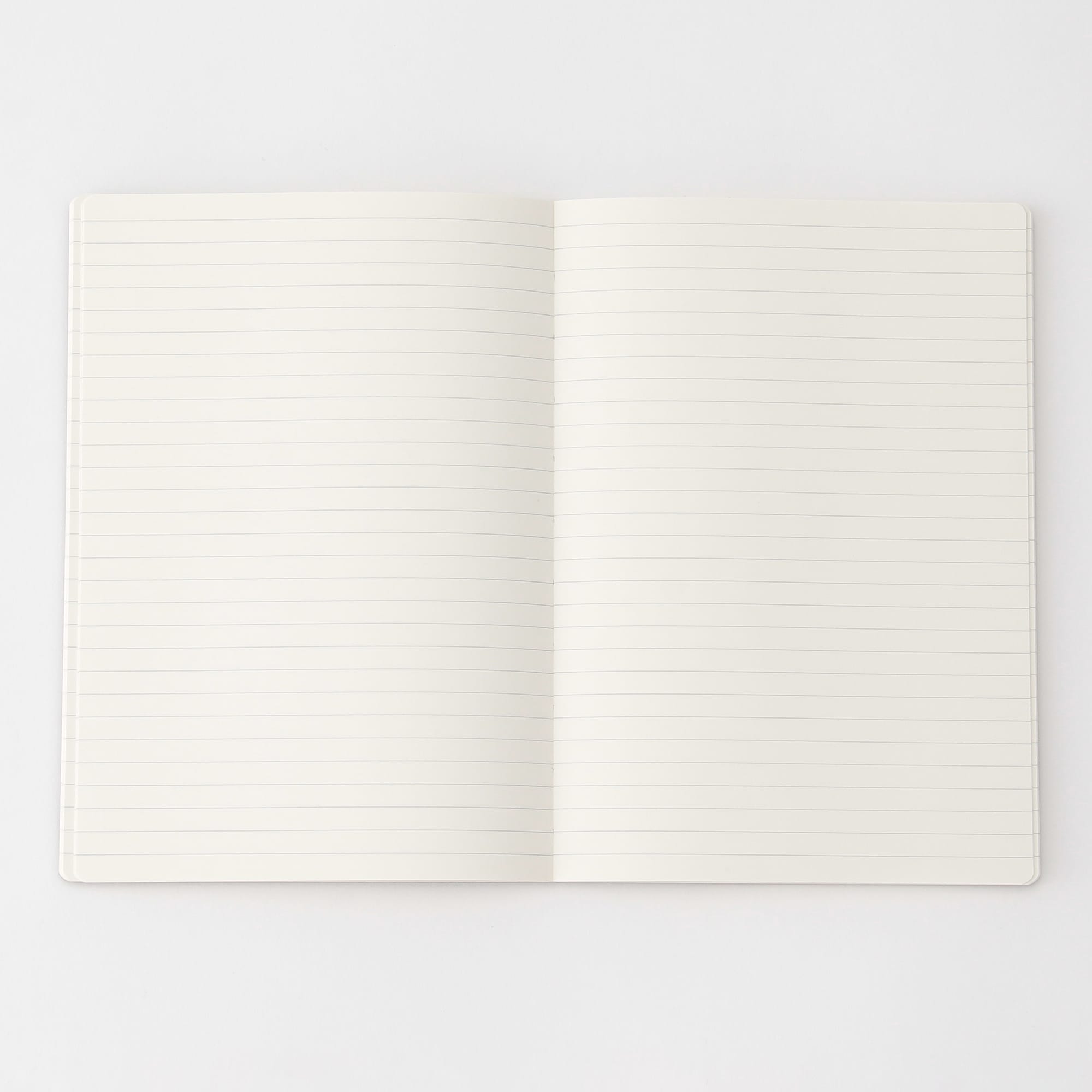 【Ｂ６】上質紙　フラットに開くノート　横罫・８０枚・黒