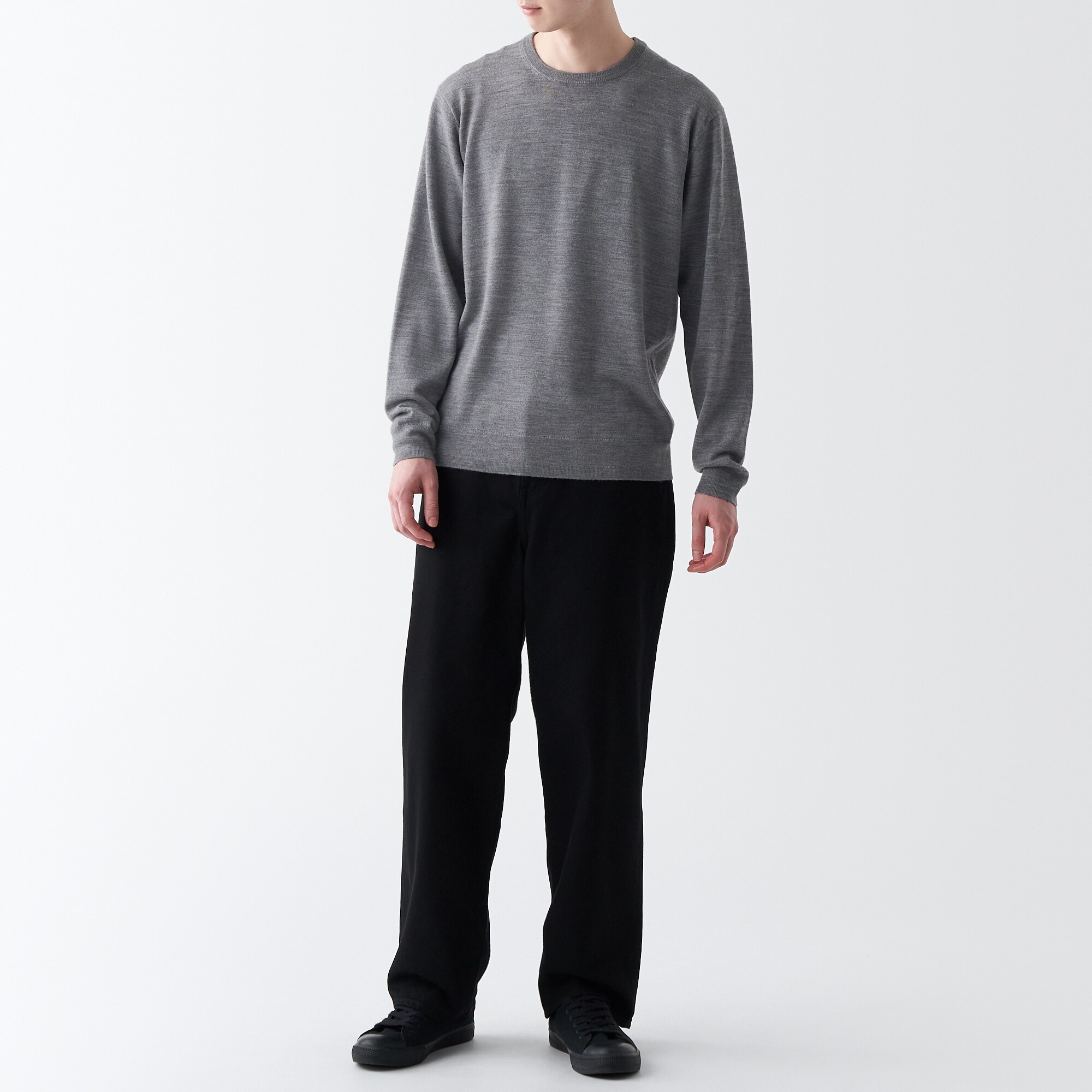 洗えるウールハイゲージクルーネックセーター