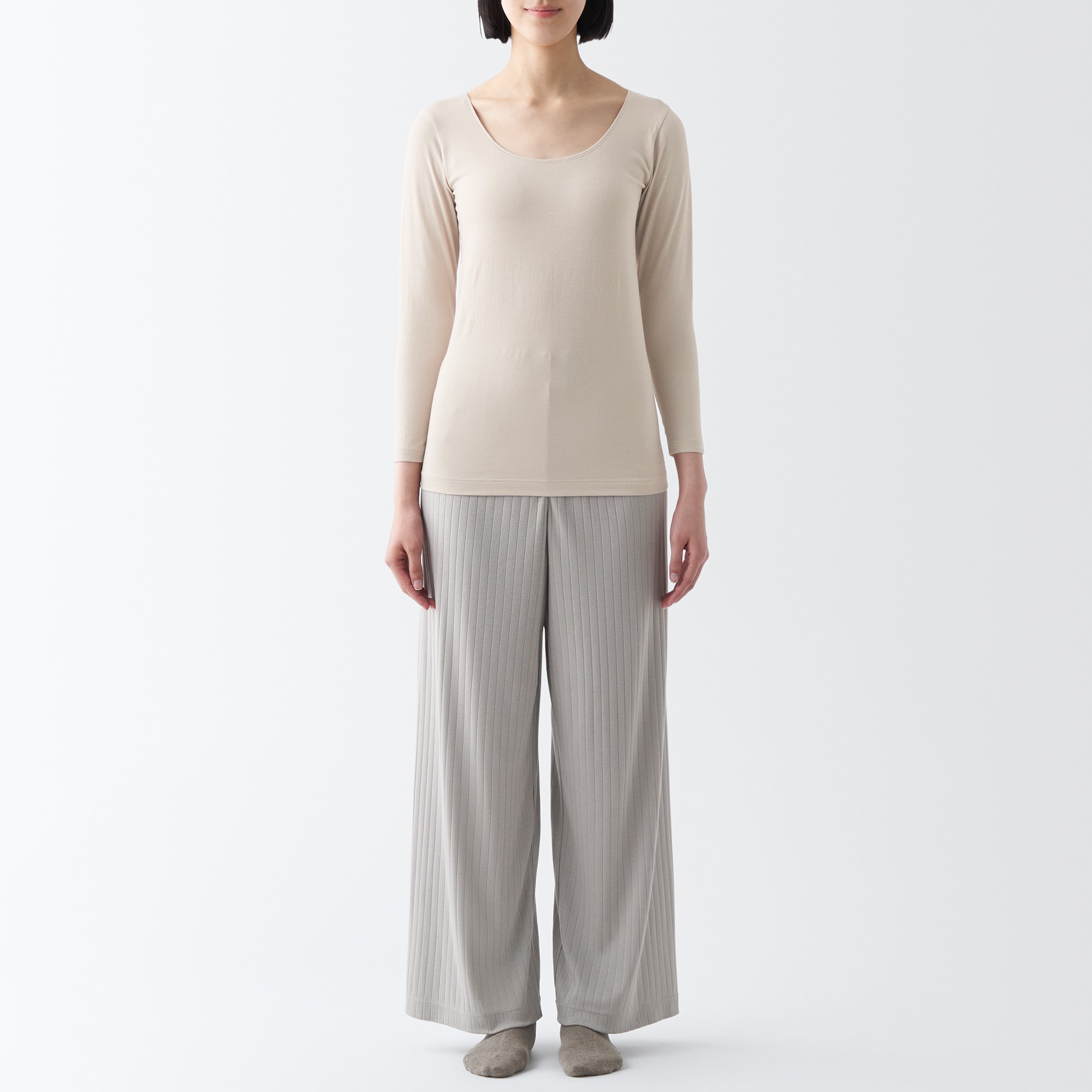 あったか綿　Ｕネック八分袖Ｔシャツ