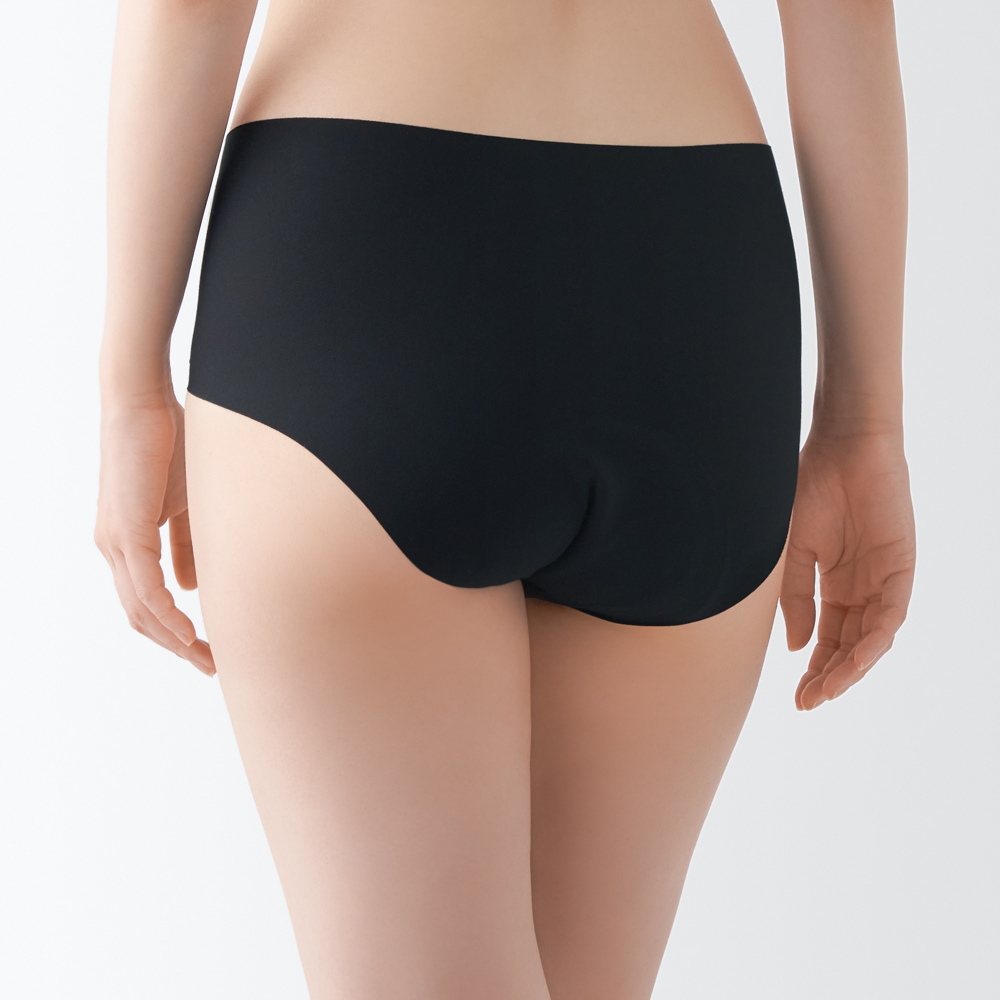 婦人　ひびきにくい吸水サニタリーショーツ