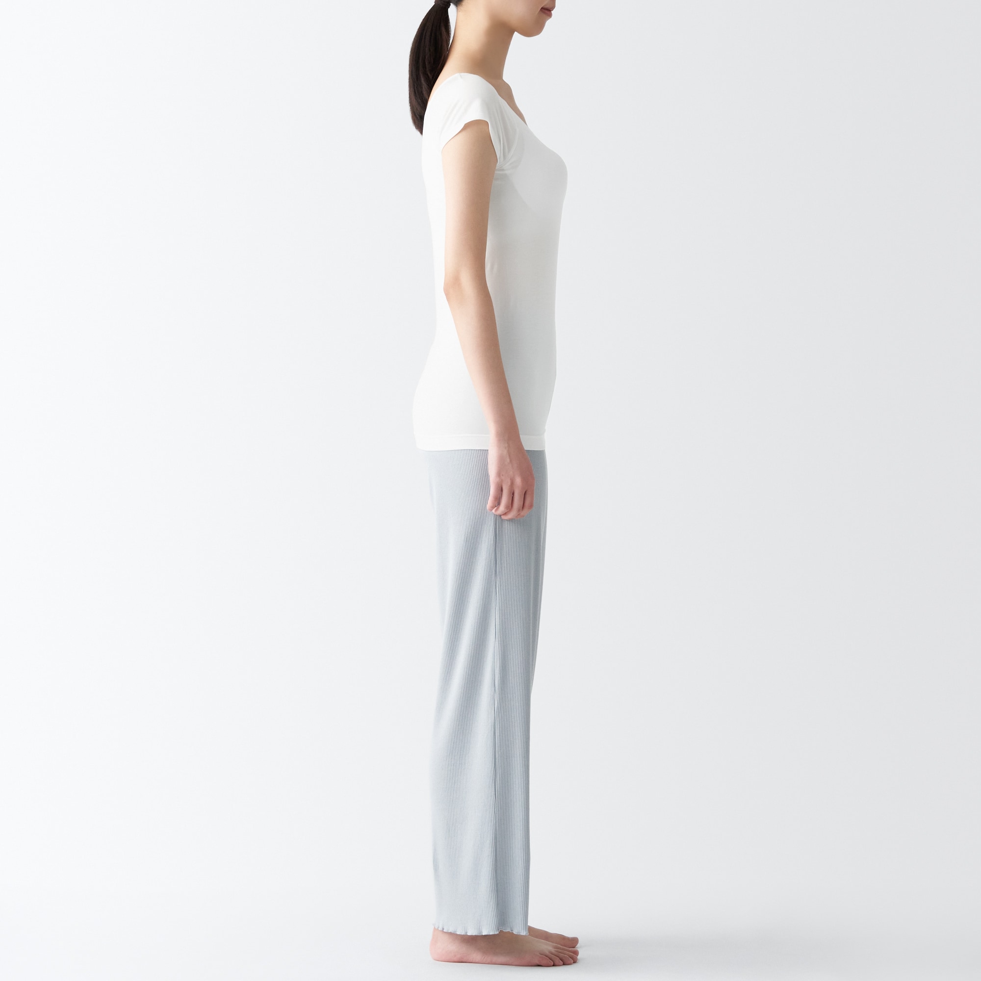 なめらかブラフレンチスリーブ