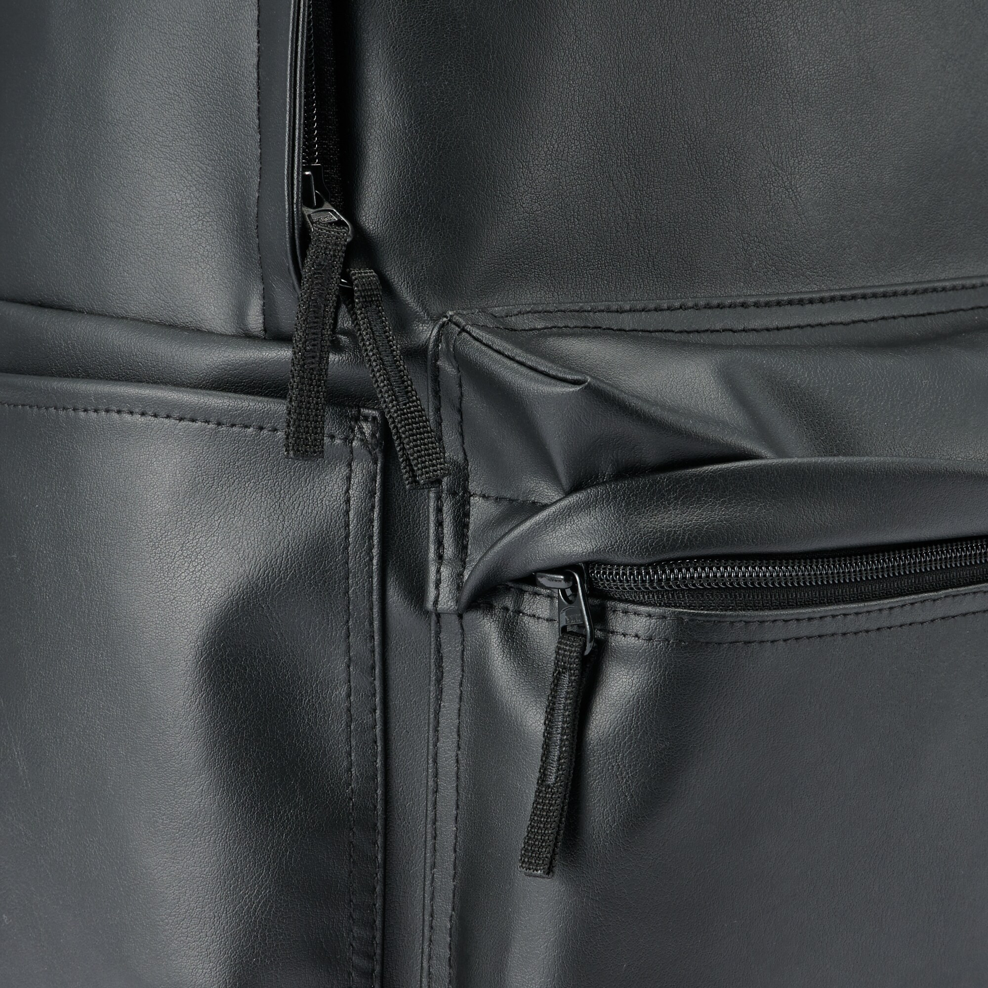 植物由来の原料を使った　リュックサック