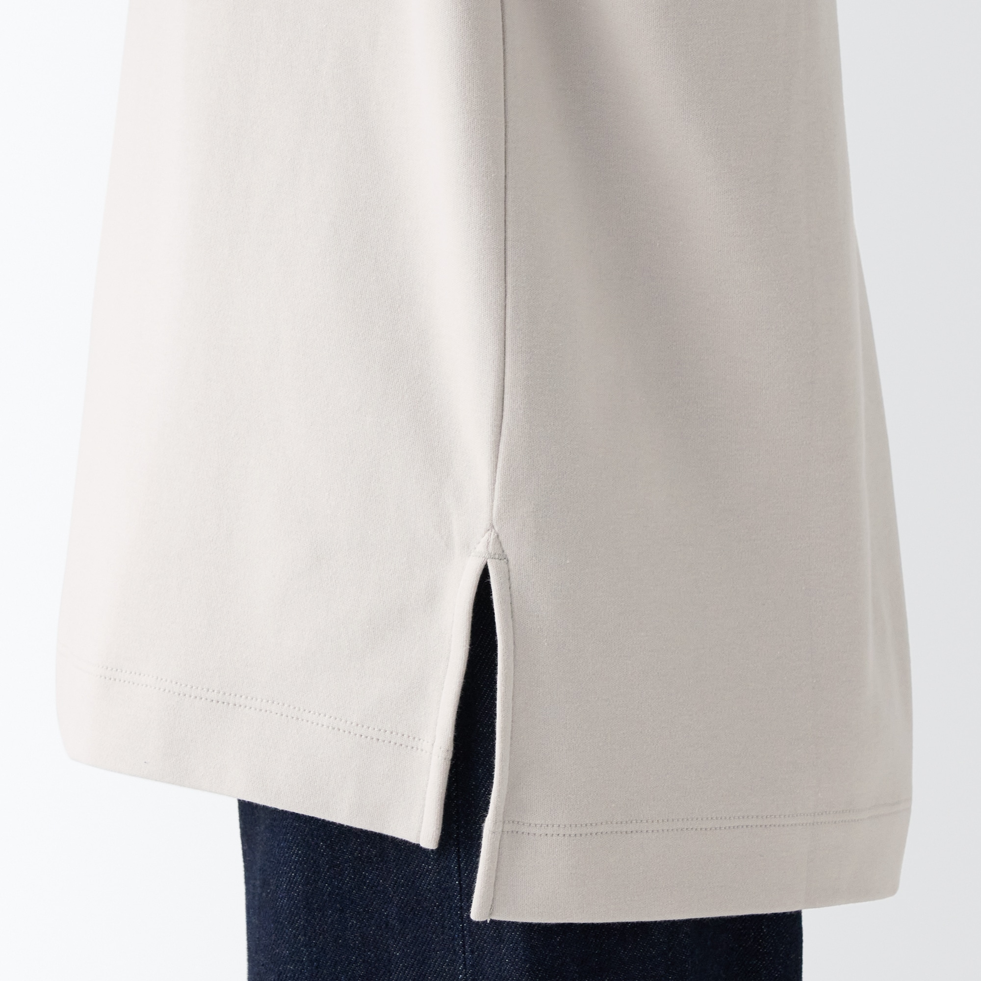 スムース編みロング丈長袖Ｔシャツ