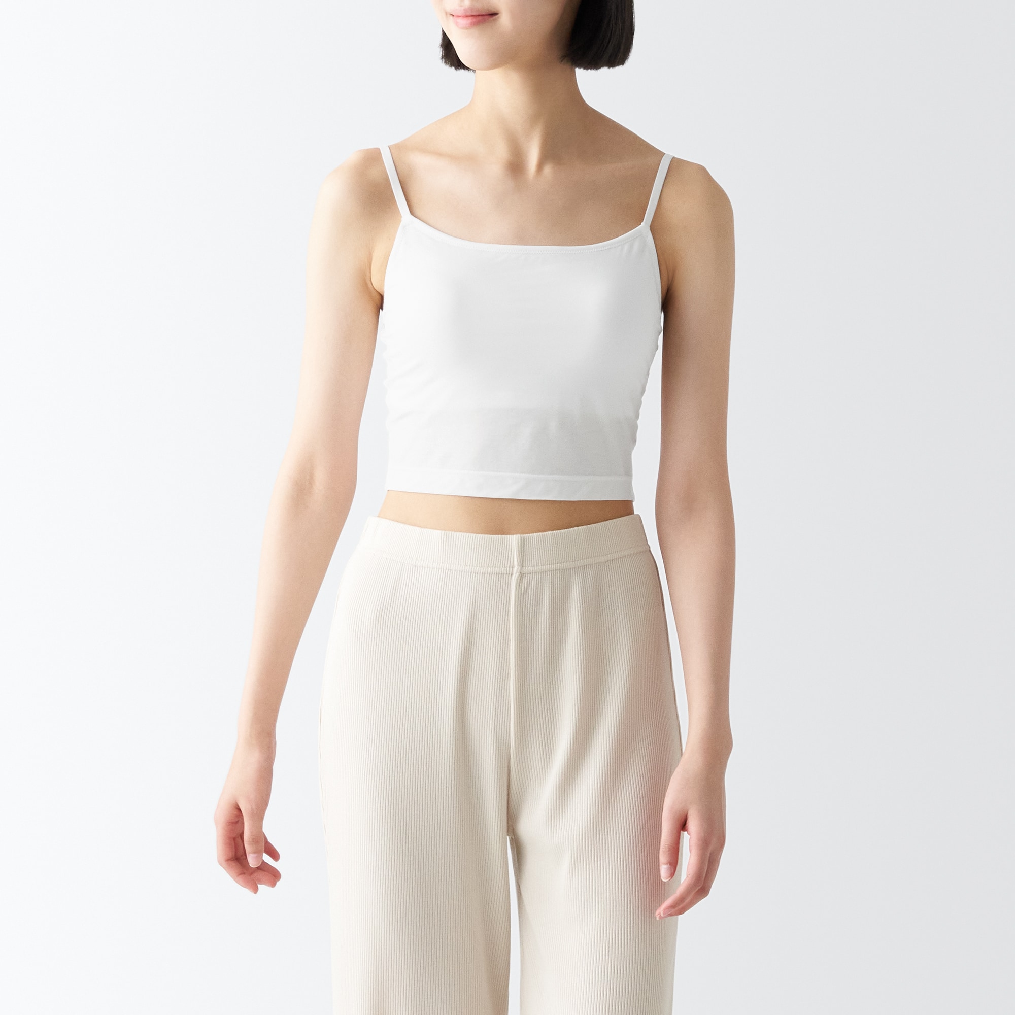 なめらかブラハーフ丈キャミソール