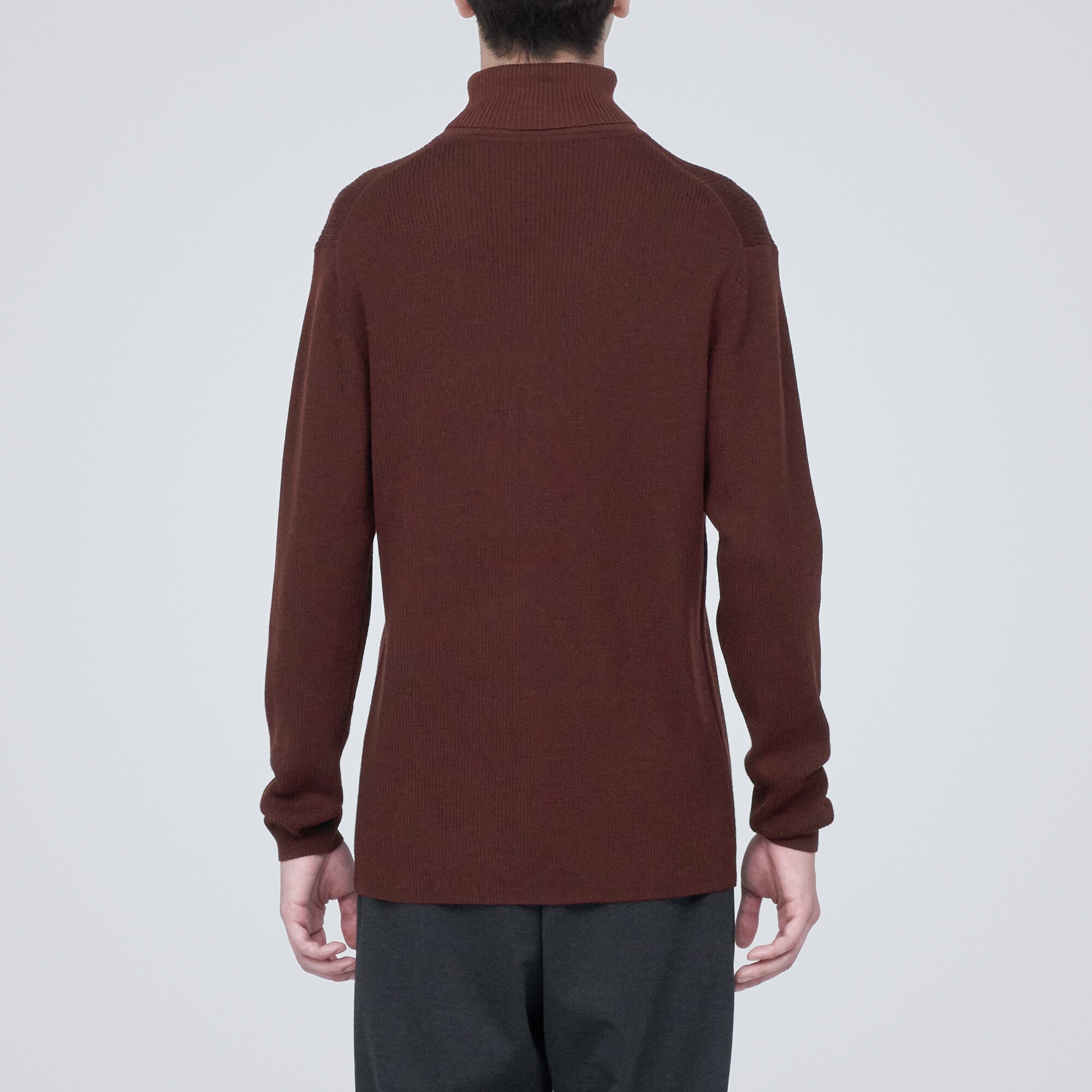 洗えるウールリブタートルネックセーター