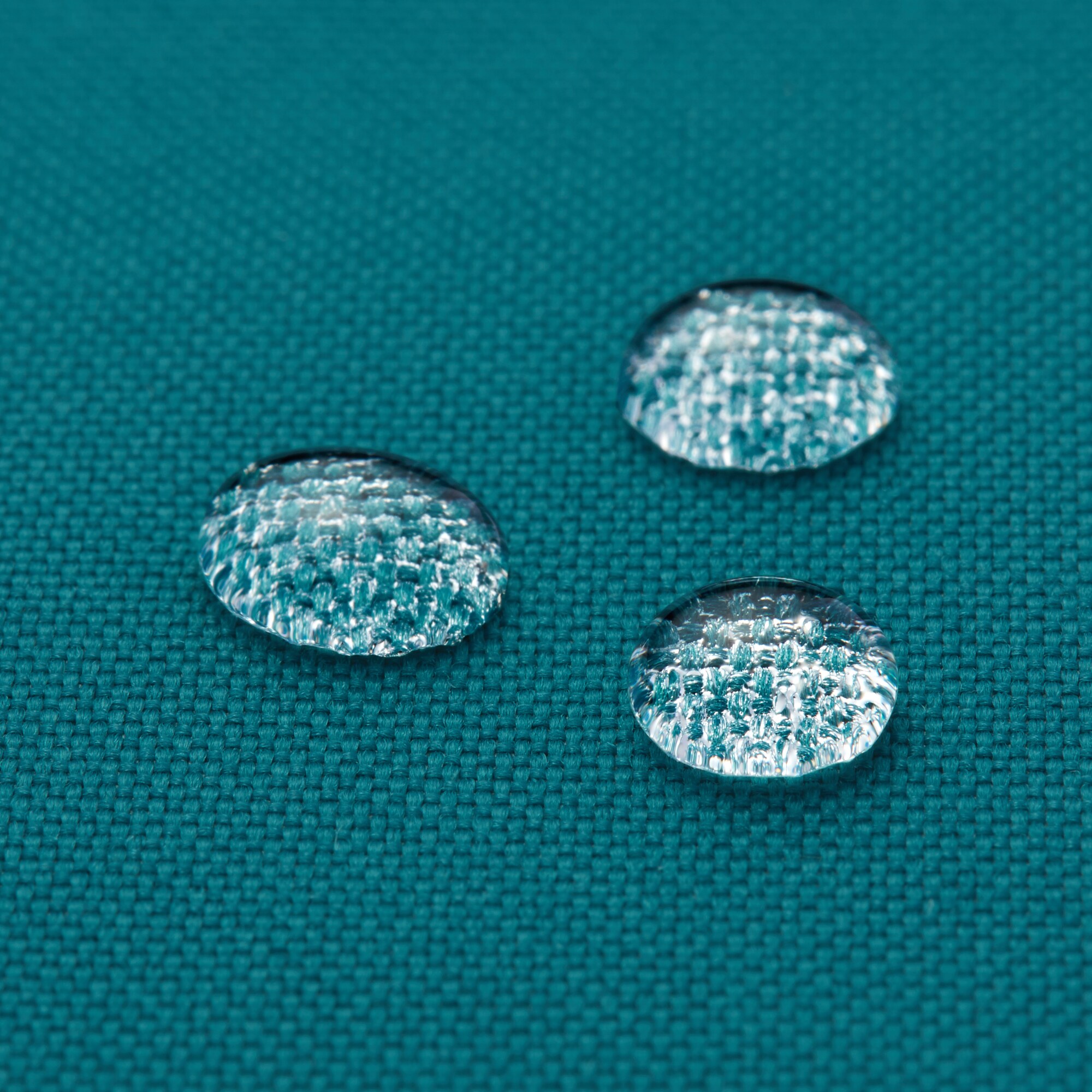 ポーチとしても使える　撥水サコッシュ