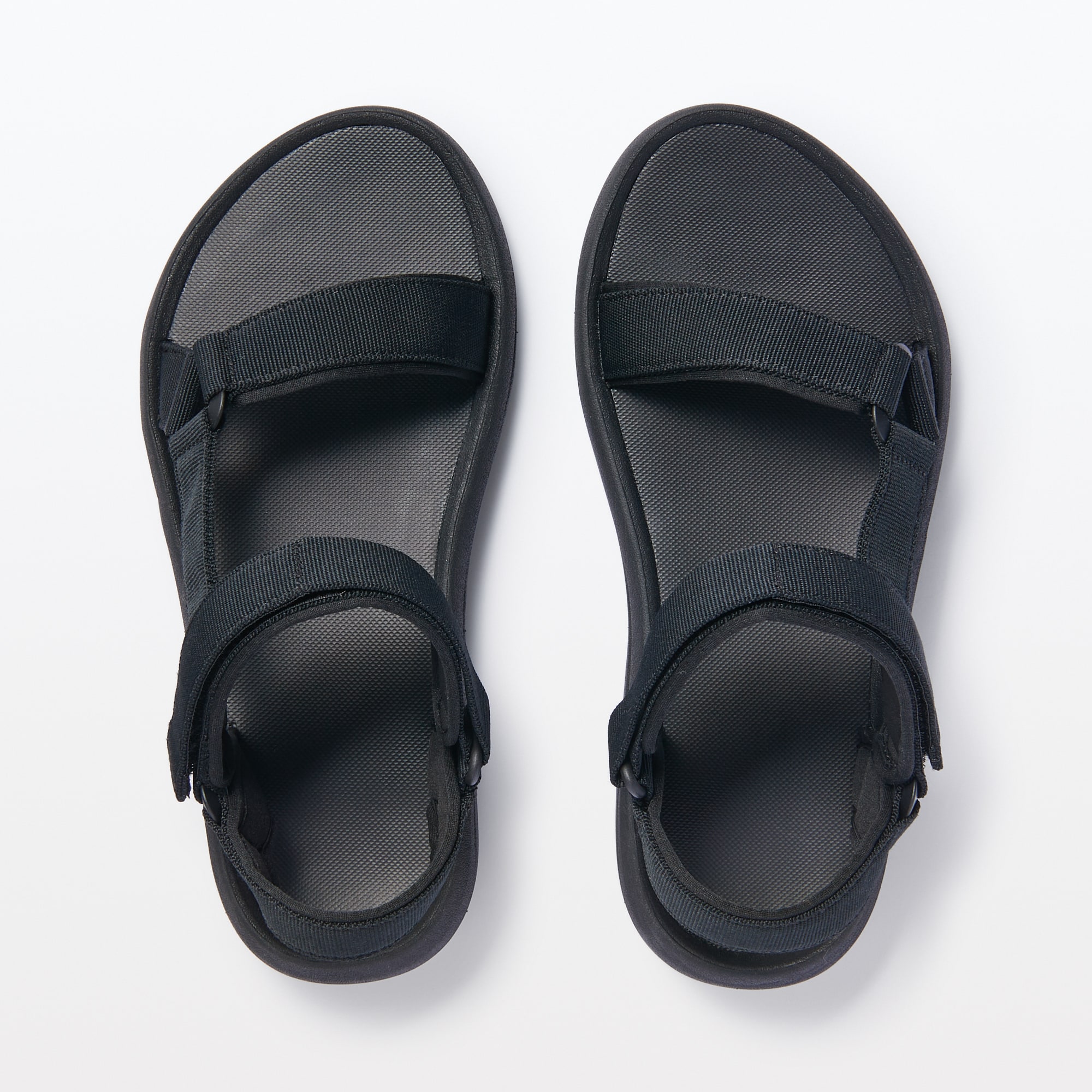 テープベルトサンダル