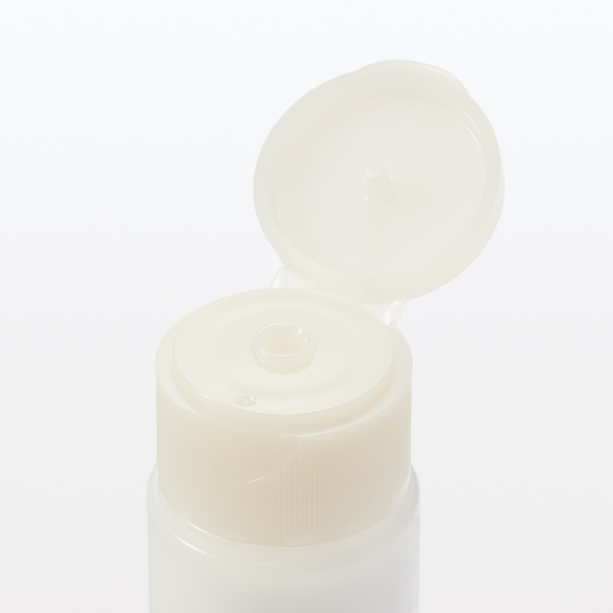 敏感肌用クリーム化粧水（携帯用）　５０ｍＬ