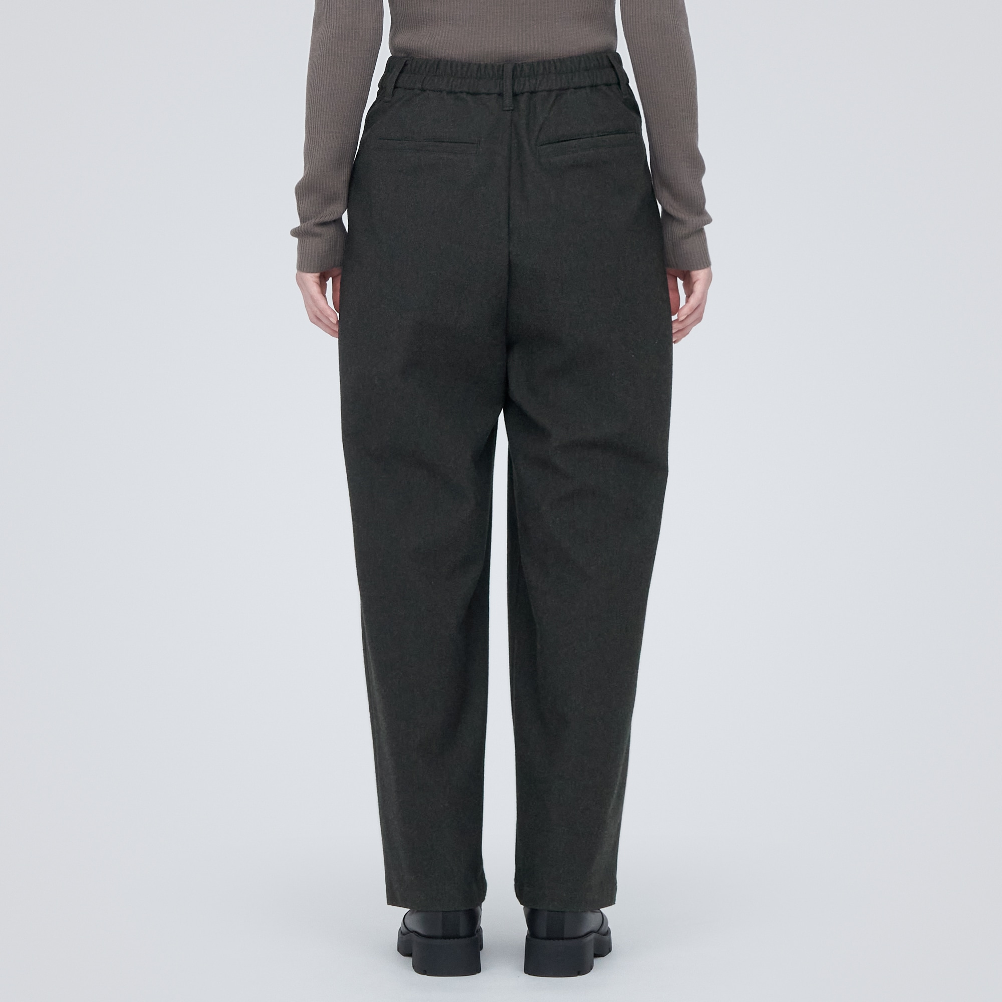 ストレッチ起毛タックパンツ