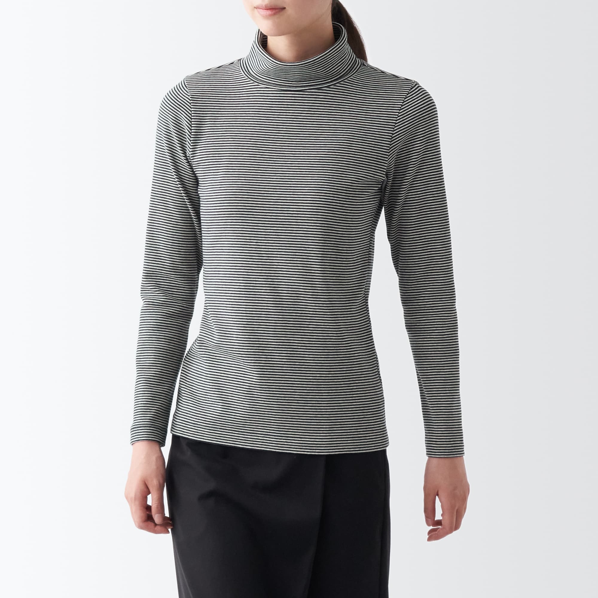 ストレッチフライス編みタートルネック長袖Ｔシャツ