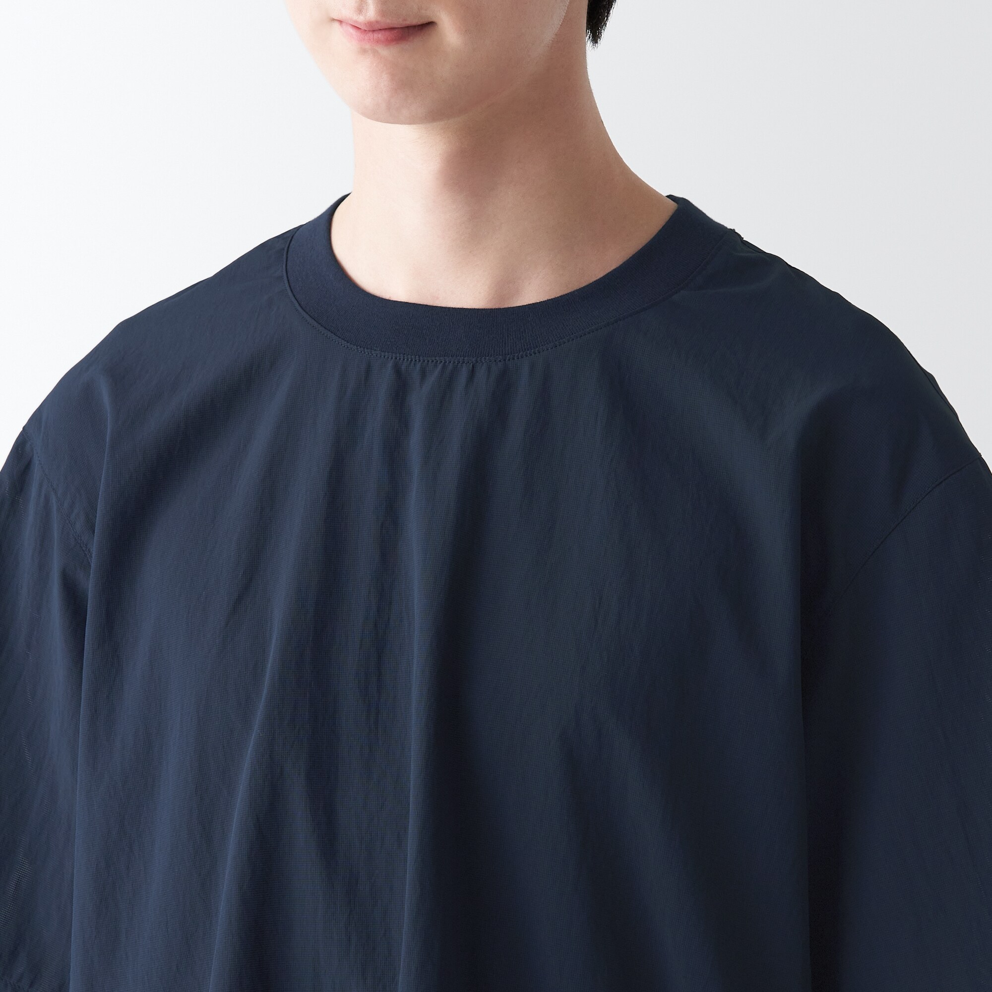 風を通すストレッチ半袖Ｔシャツ