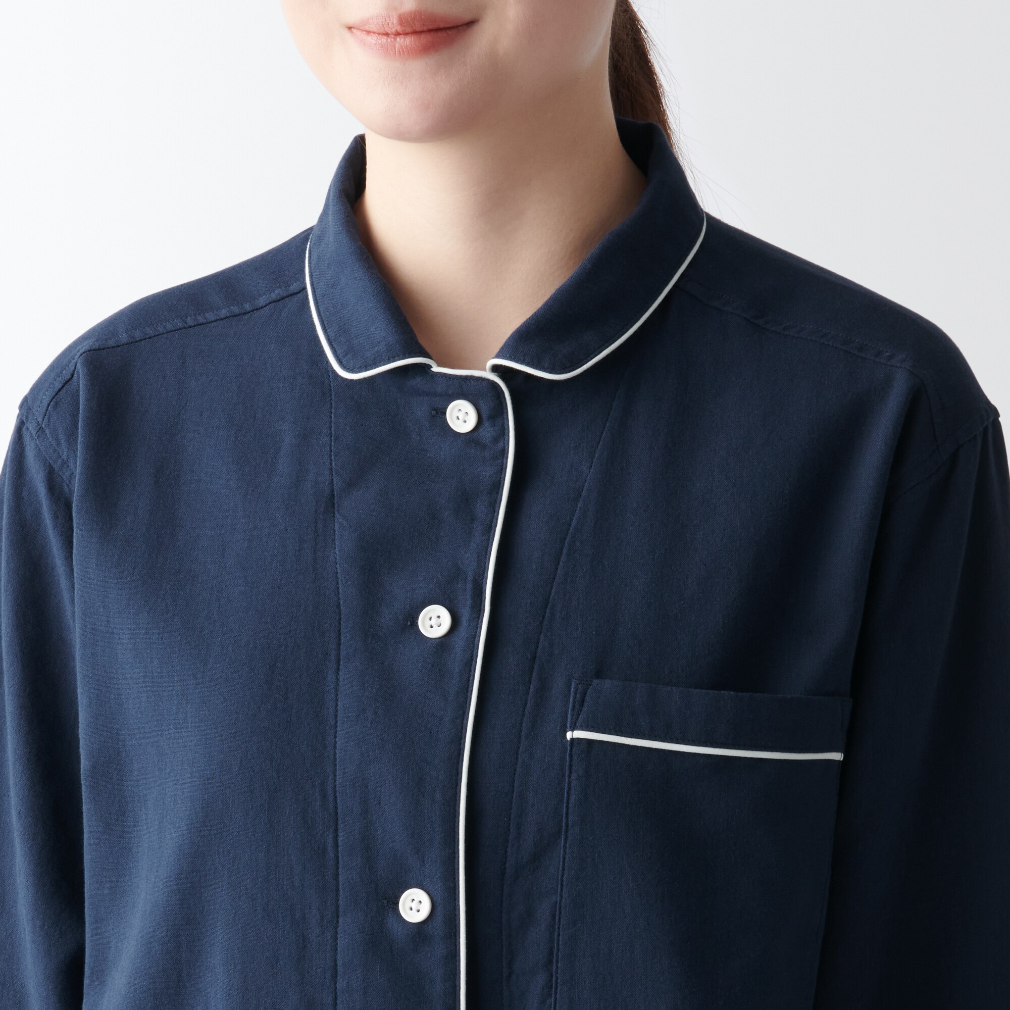 婦人　脇に縫い目のない　二重ガーゼパジャマ（パイピング）