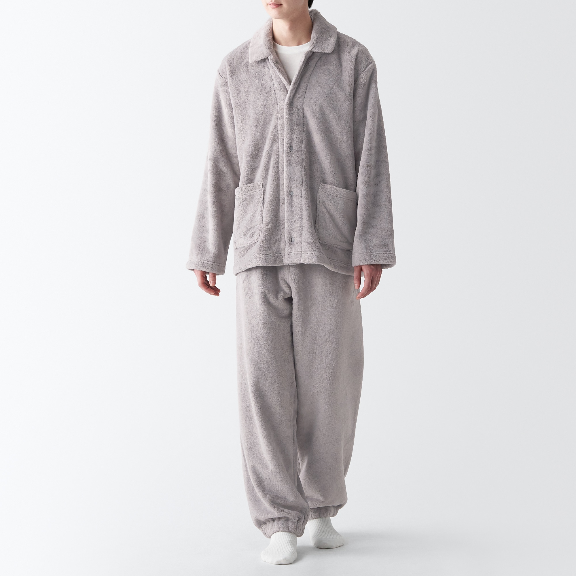 静電気が起きにくい　着る毛布　パジャマ