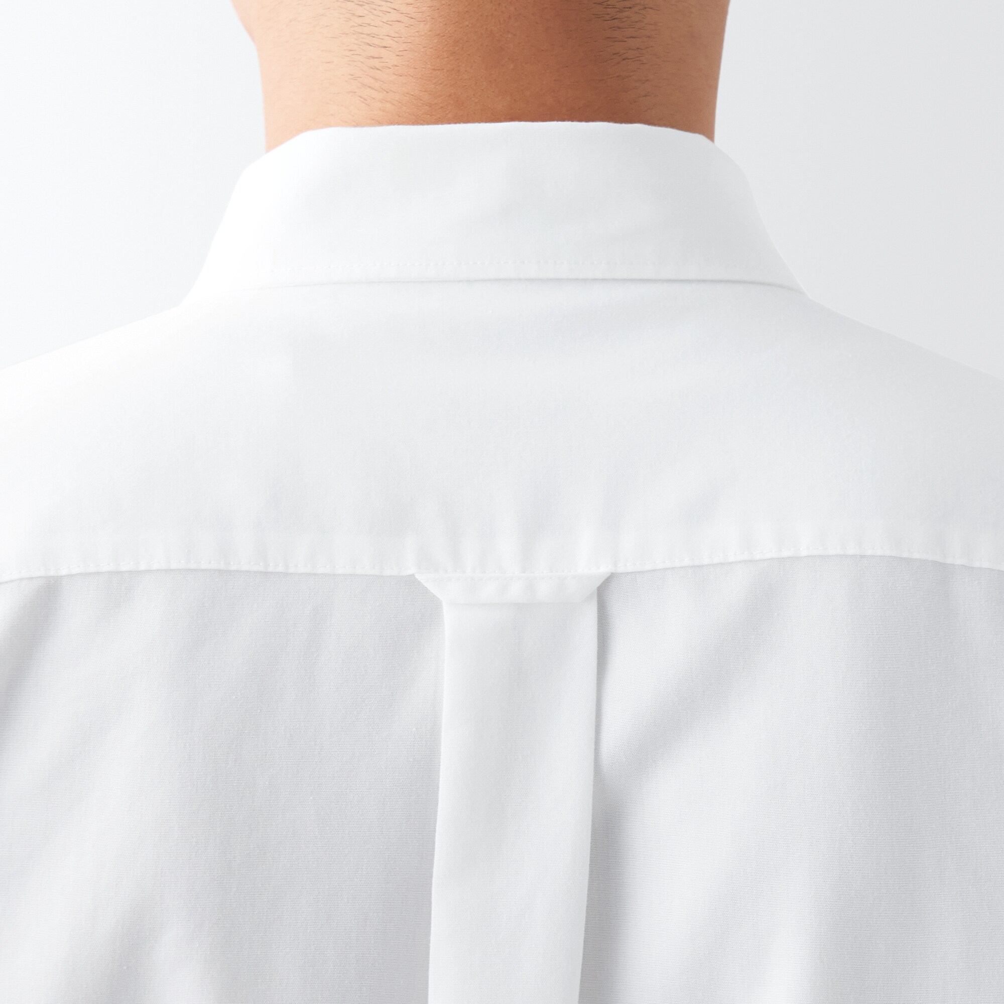 シワになりにくいボタンダウン長袖シャツ（数量限定）