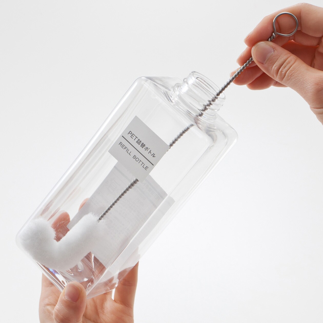 隅まで洗えるボトル用ブラシ　大