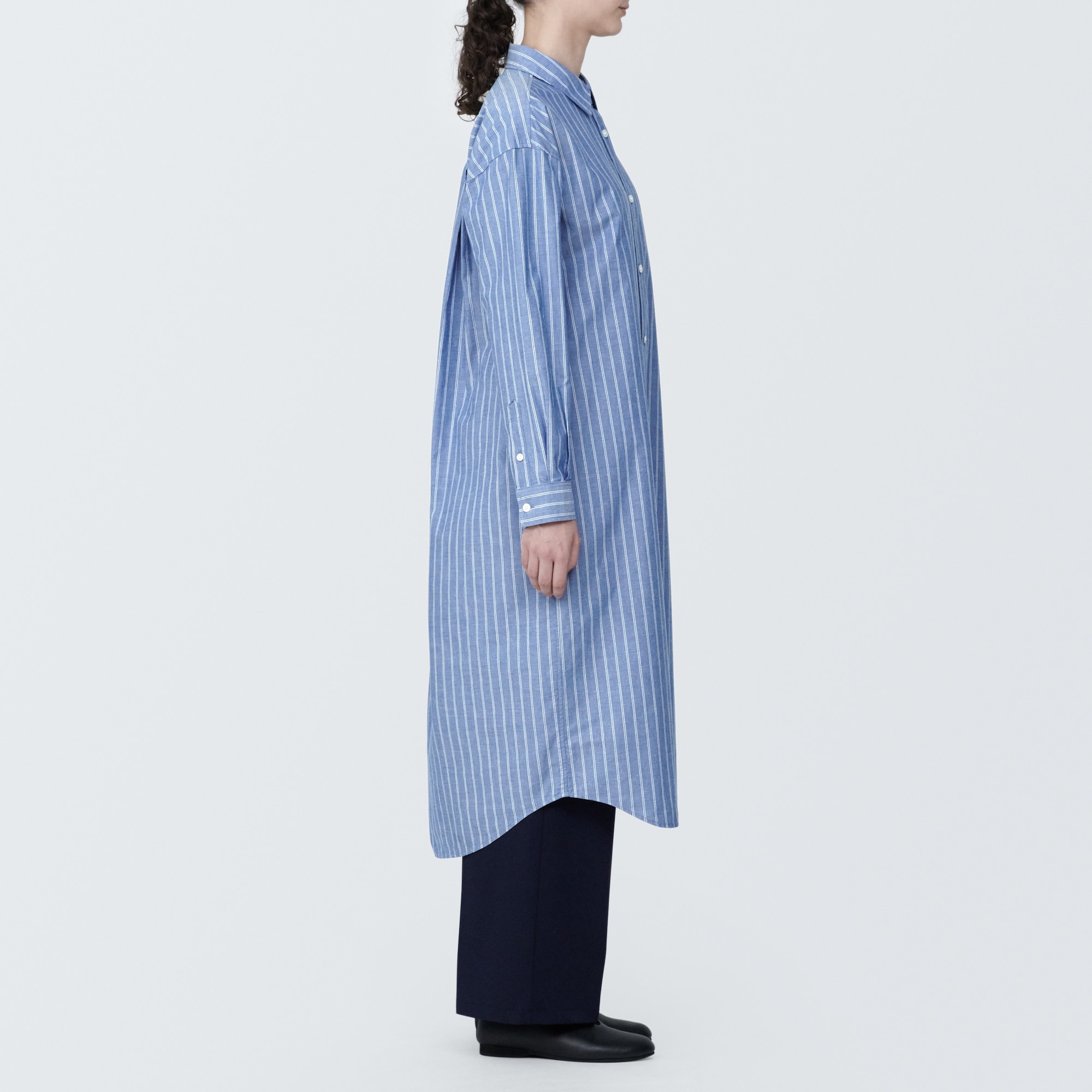 婦人　洗いざらし　ブロードレギュラーカラー長袖ワンピース