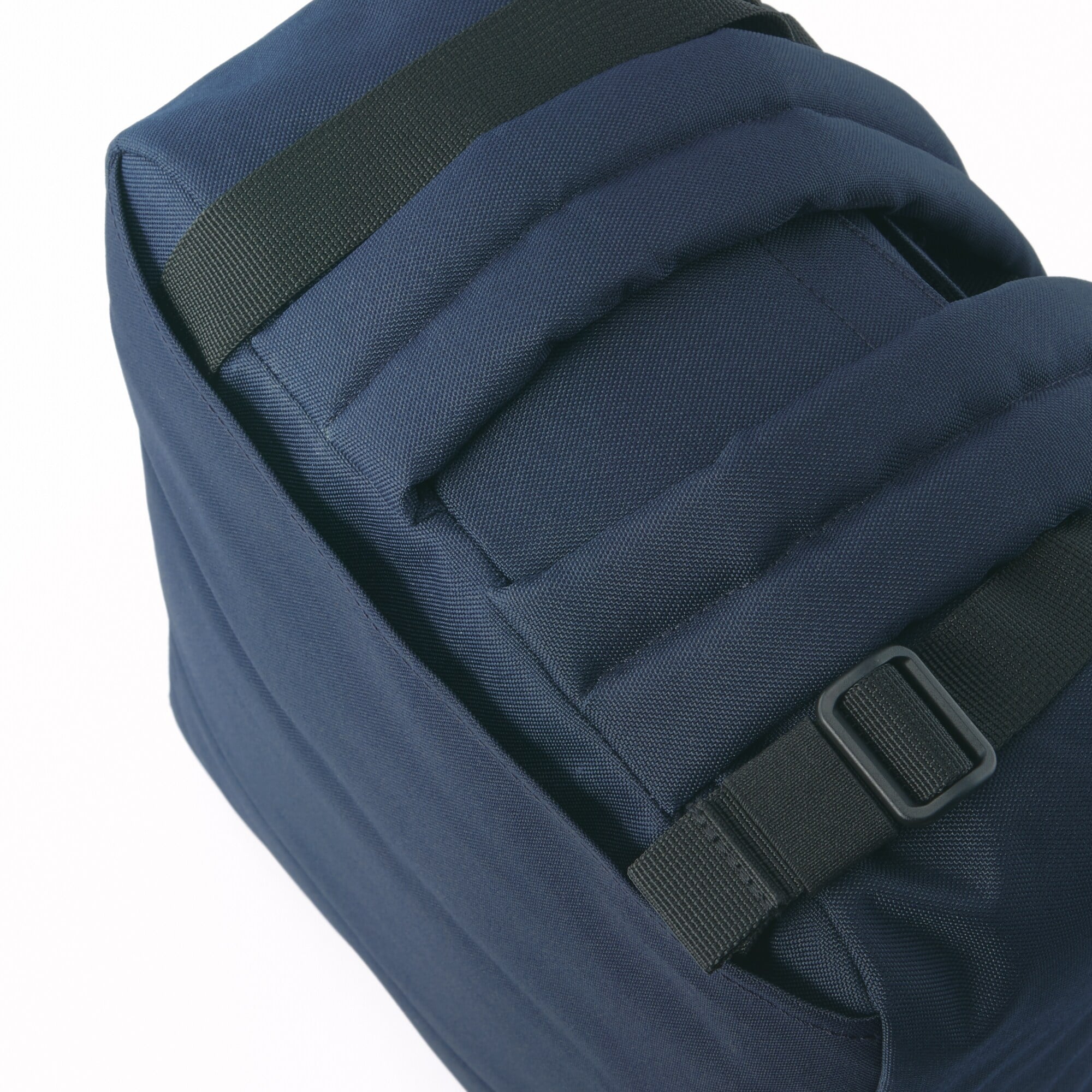 肩の負担を軽くする　手提げ付きリュックサック・Ａ４サイズ