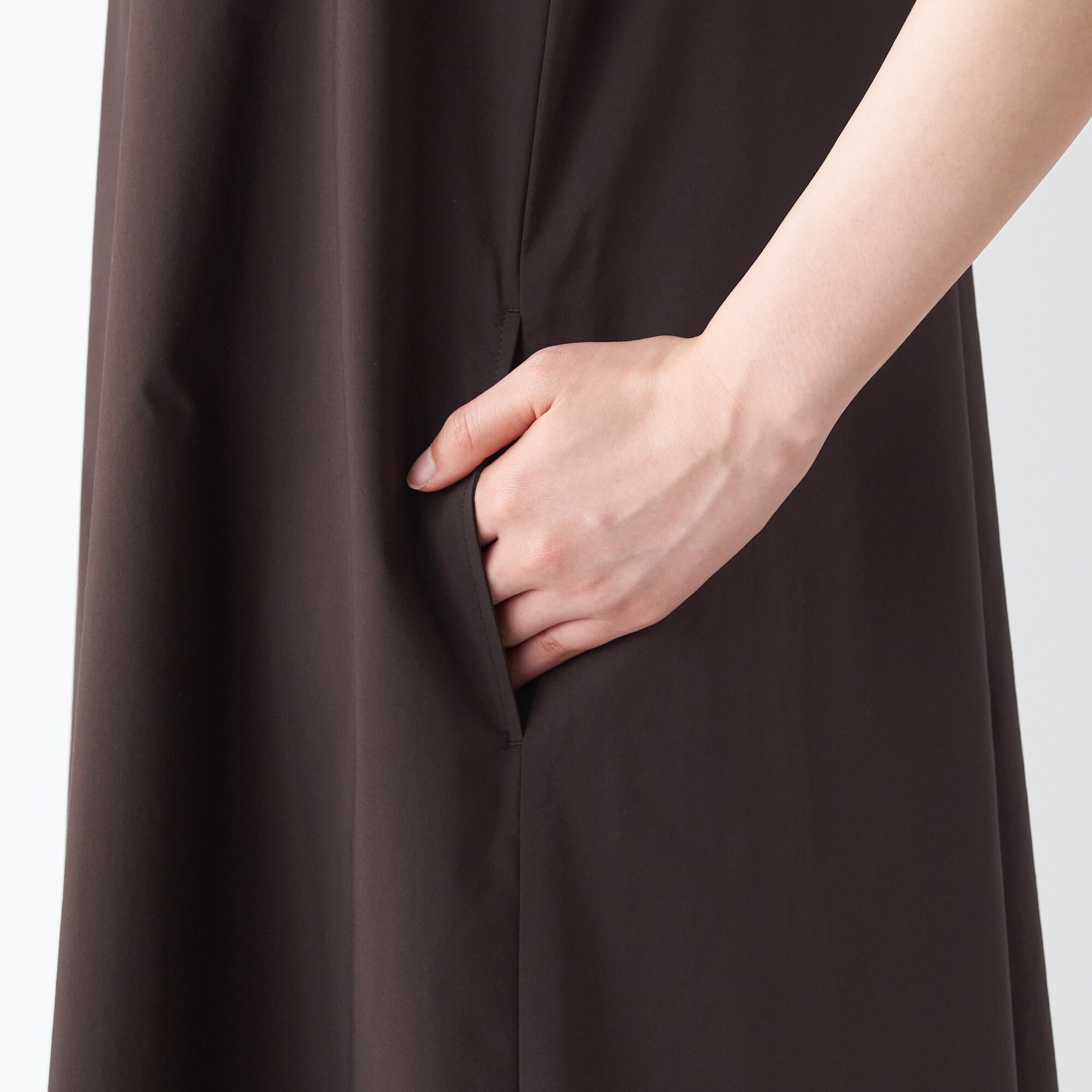 乾きやすいブロードキャミソールワンピース