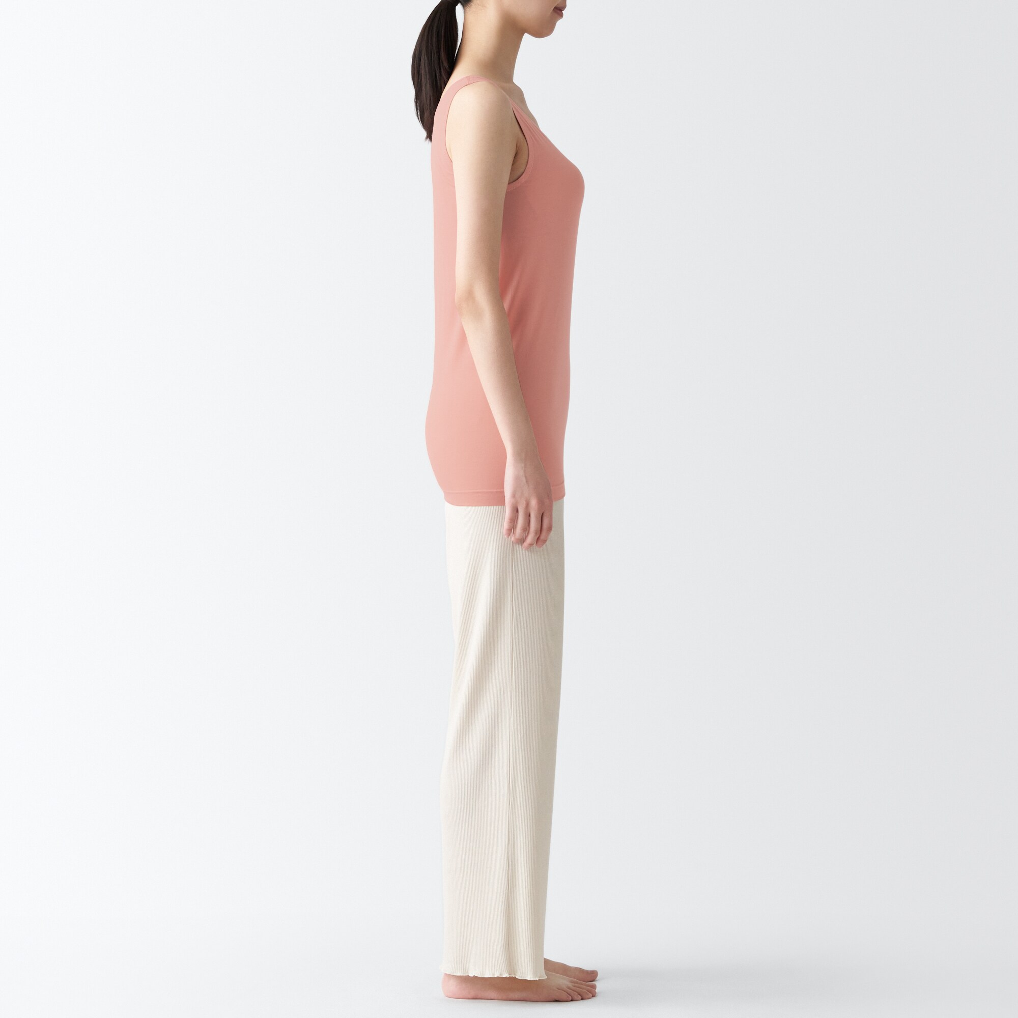 なめらかブラタンクトップ