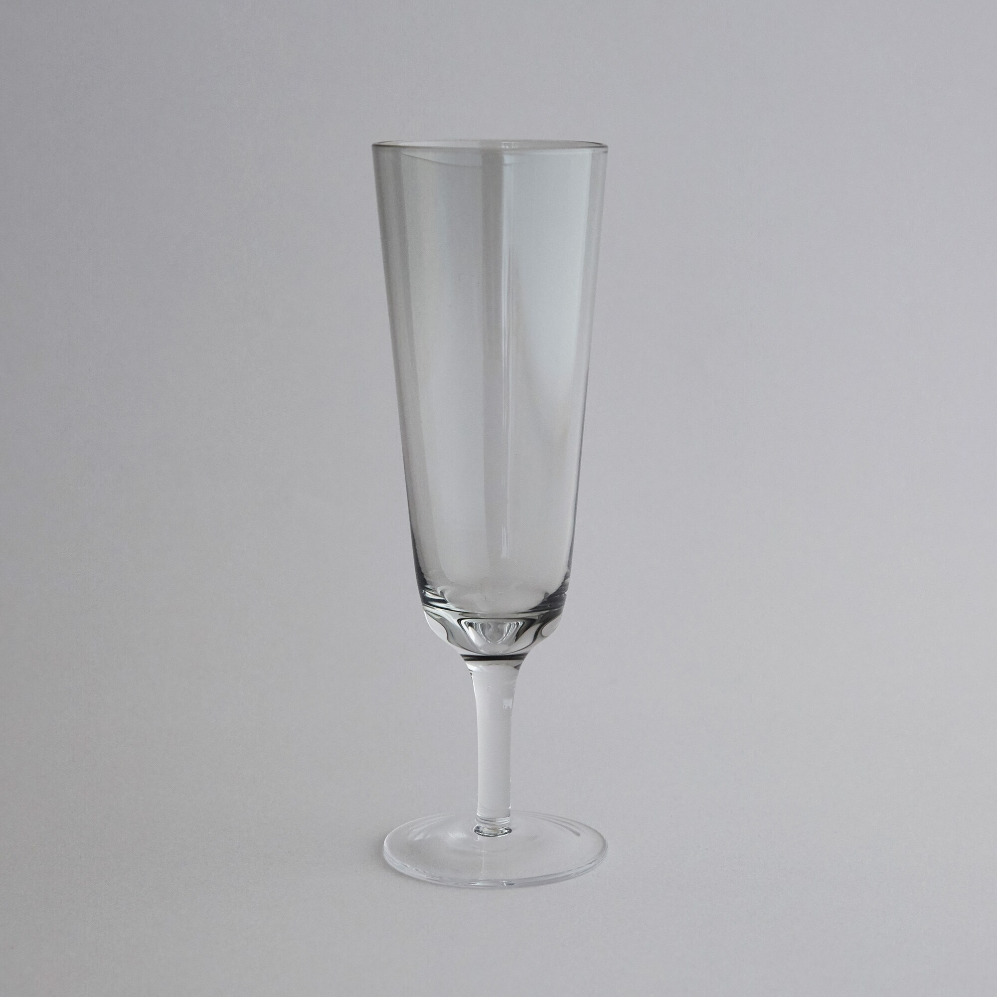 ［ＩＤＥＥ］Ｉｃｈｅｎｄｏｒｆ　ＡＵＲＯＲＡフルートグラス_Ｇｒａｙ