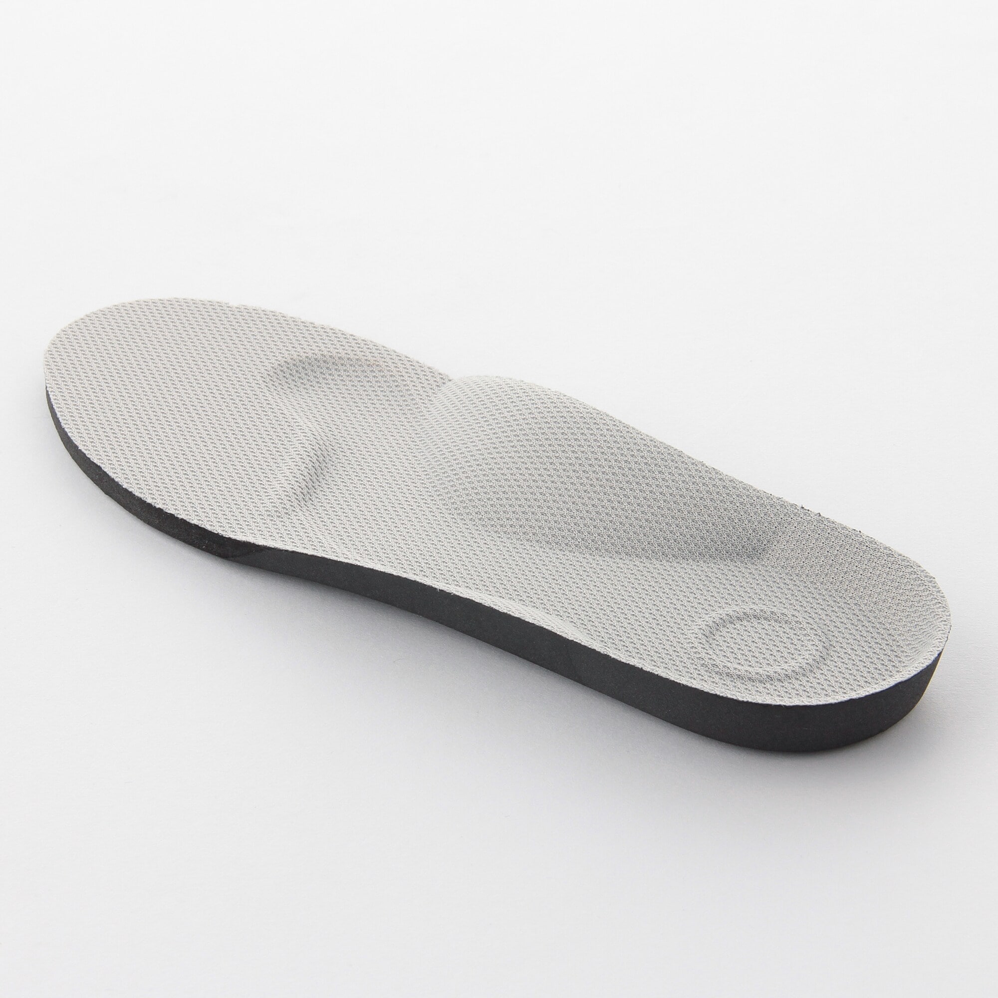 疲れにくいスニーカー用インソール