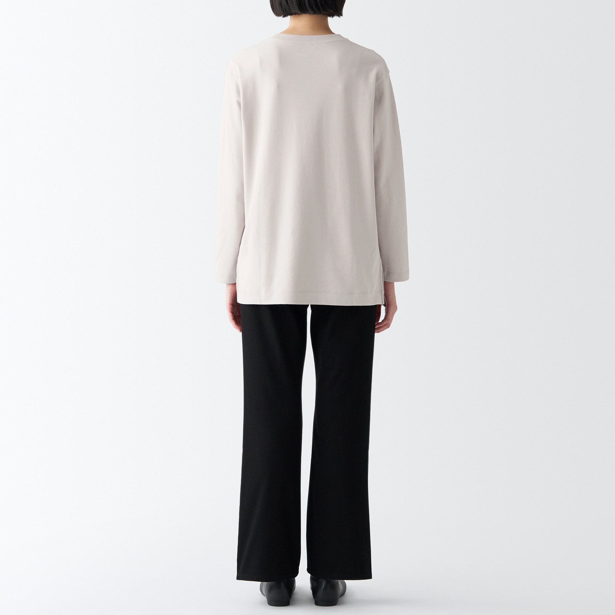 スムース編みロング丈長袖Ｔシャツ