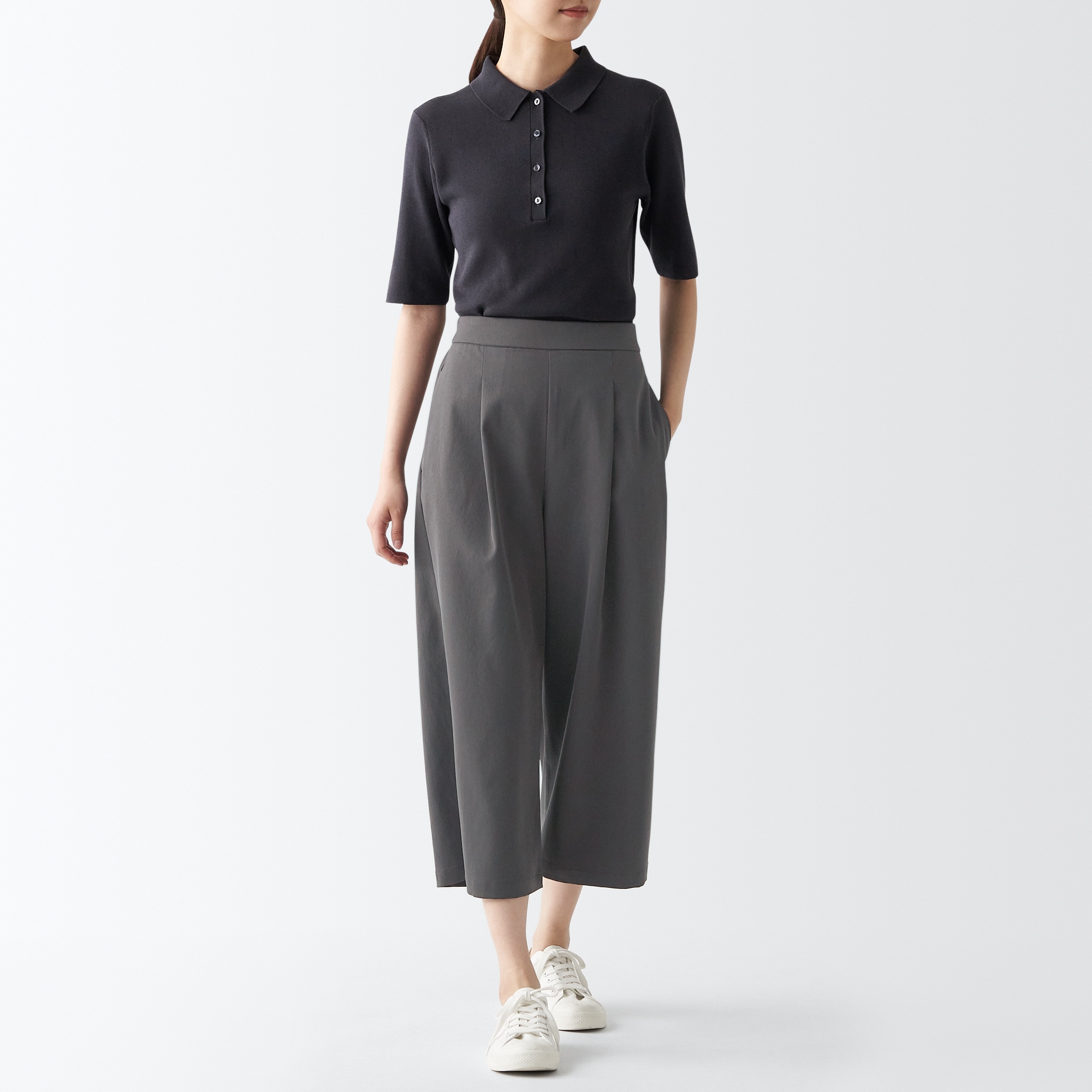 再生ポリエステルクロップドパンツ