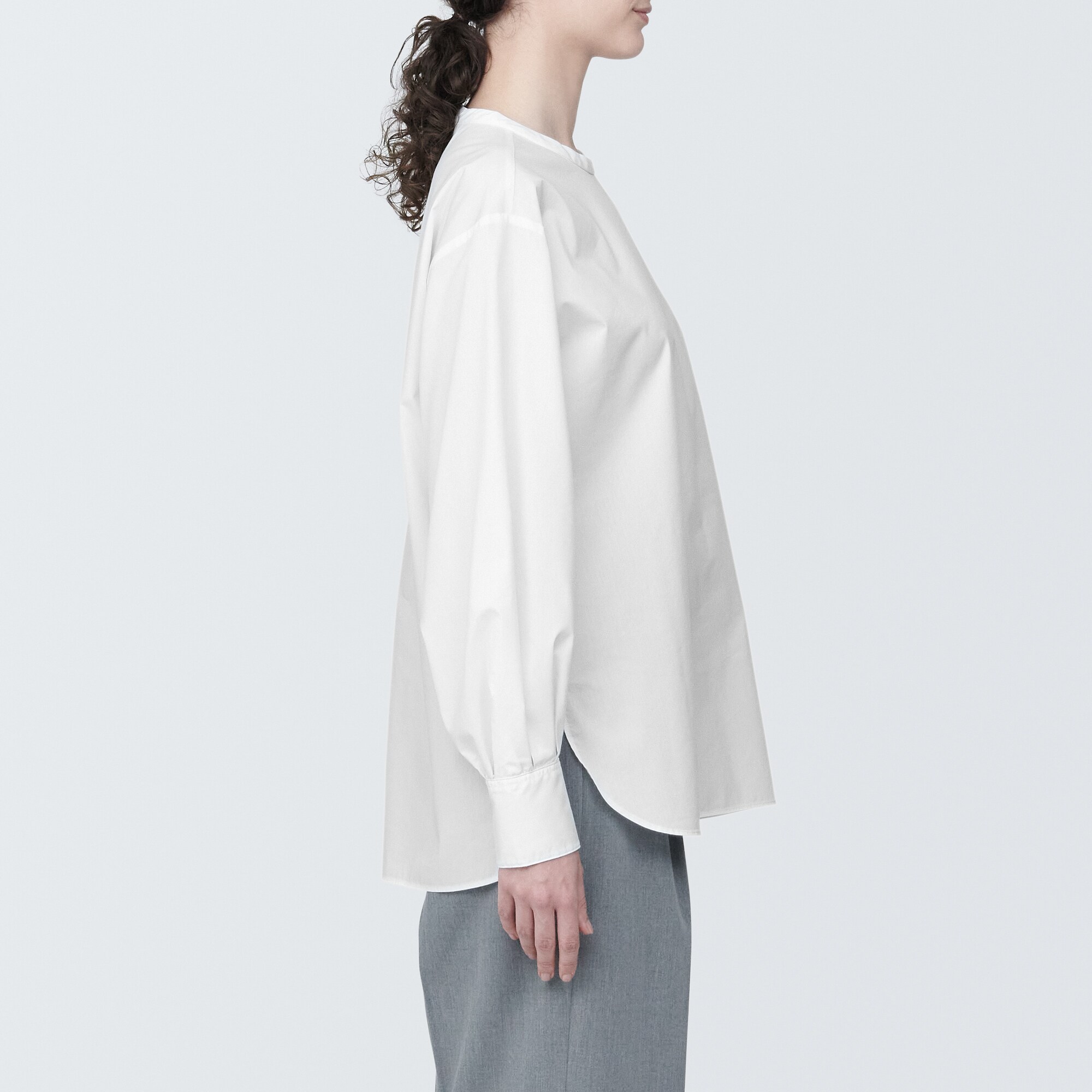 婦人　シワになりにくい　ブロードスタンドカラー長袖ブラウス