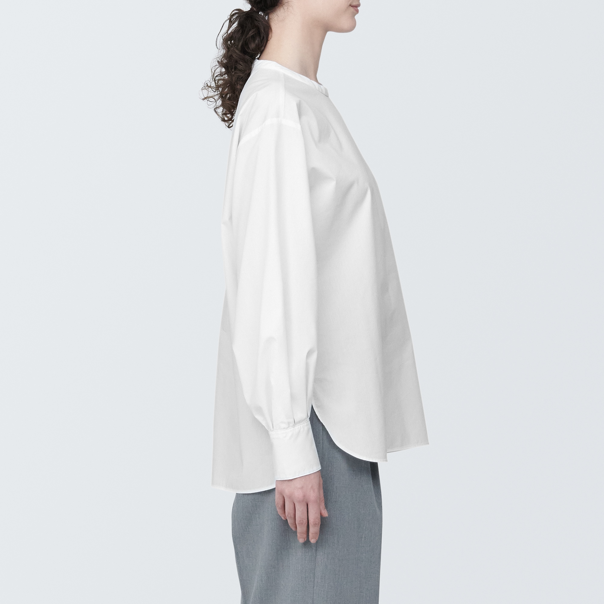 婦人　シワになりにくい　ブロードスタンドカラー長袖ブラウス