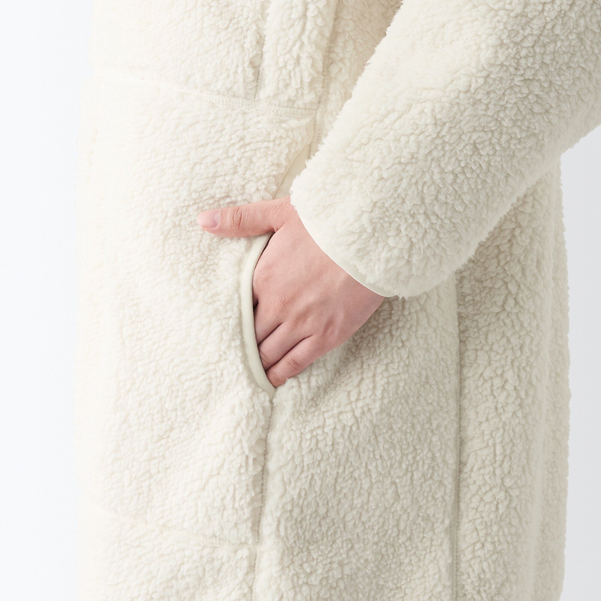 防風フリースコート