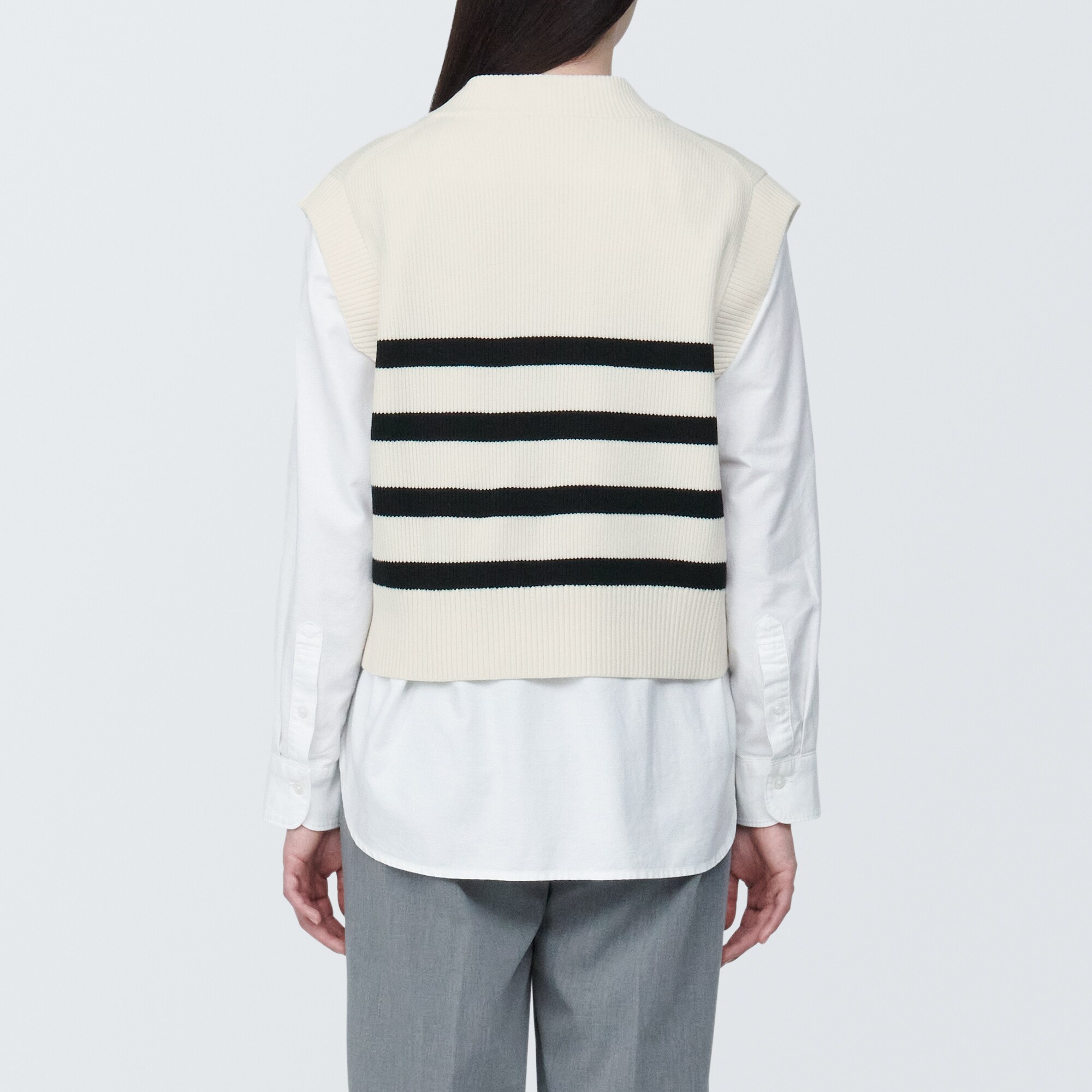 婦人　洗える畦編みショート丈Ｖネックベスト