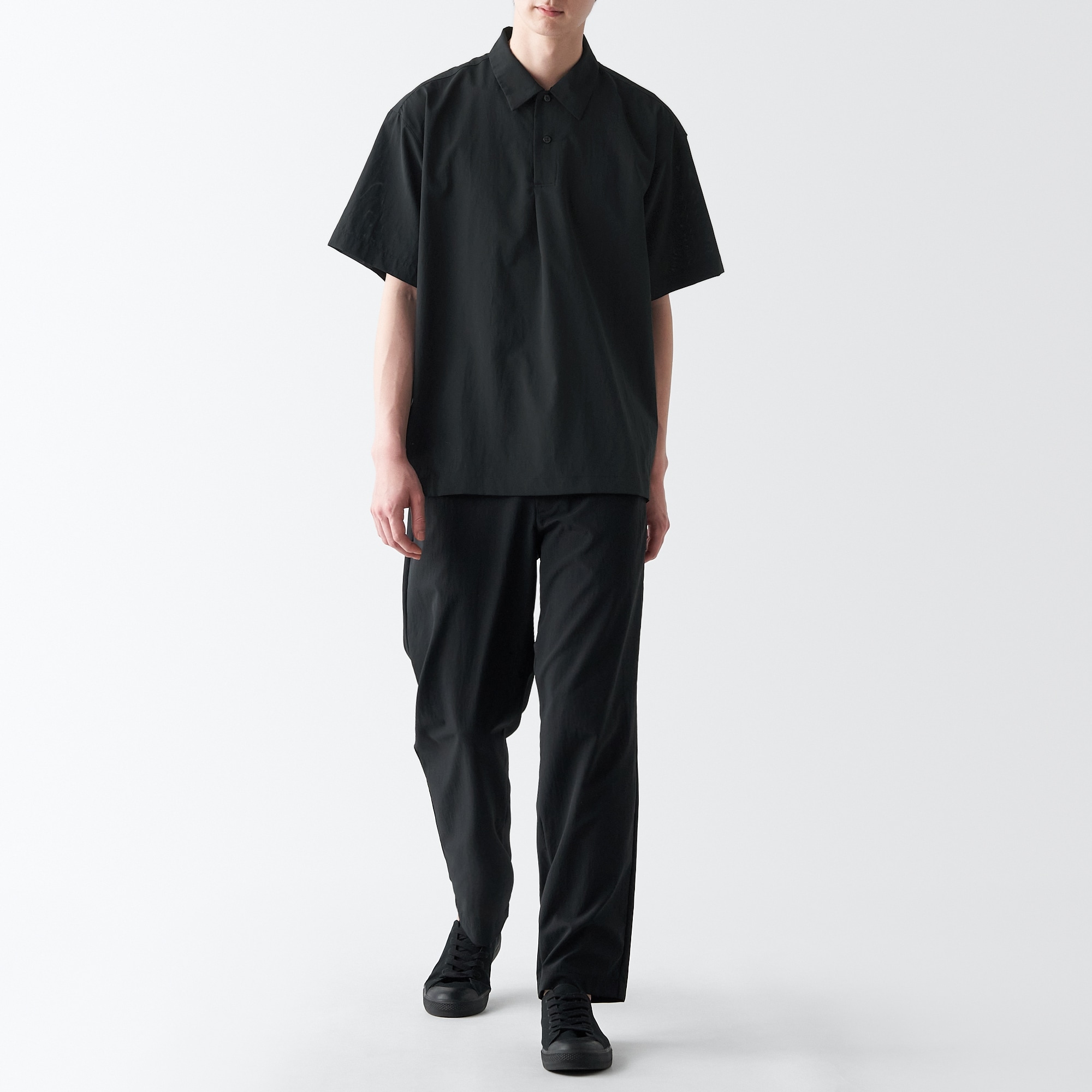 風を通すストレッチポロシャツ