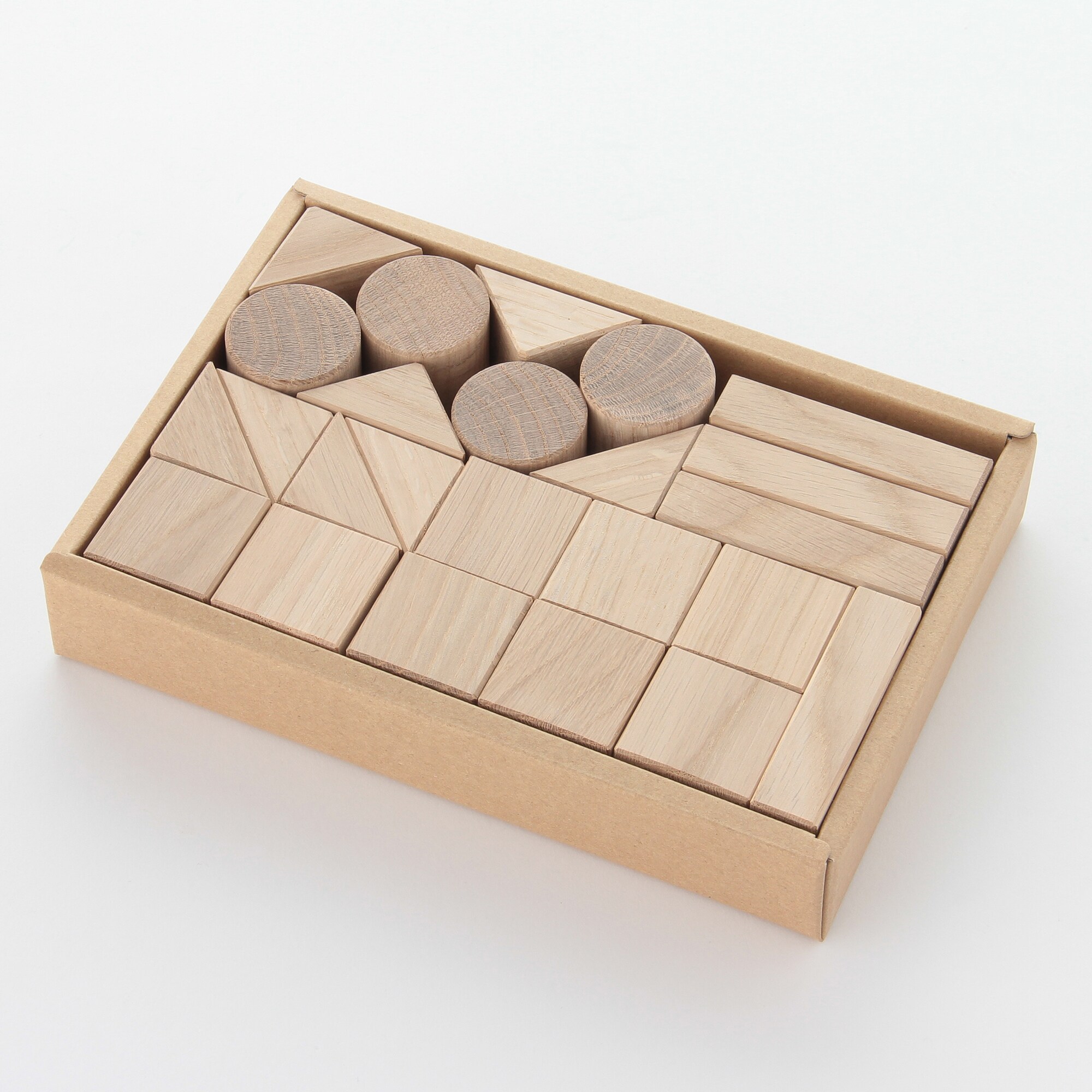 日本の木のおもちゃ　なら材のつみき　２４ピース・対象年齢１．５歳以上