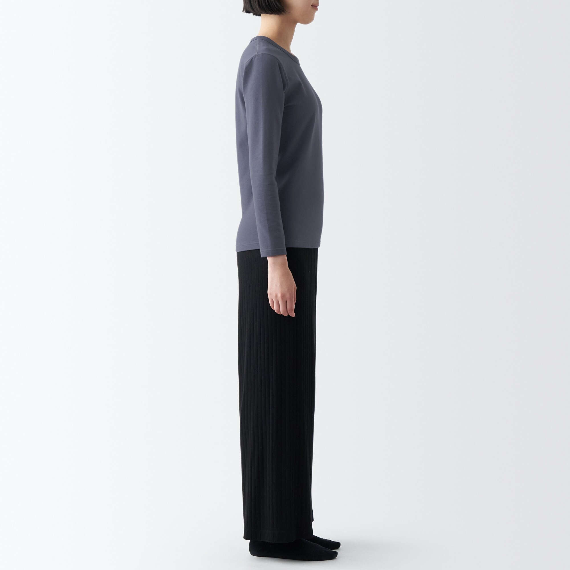 あったか綿　厚手　クルーネック長袖Ｔシャツ