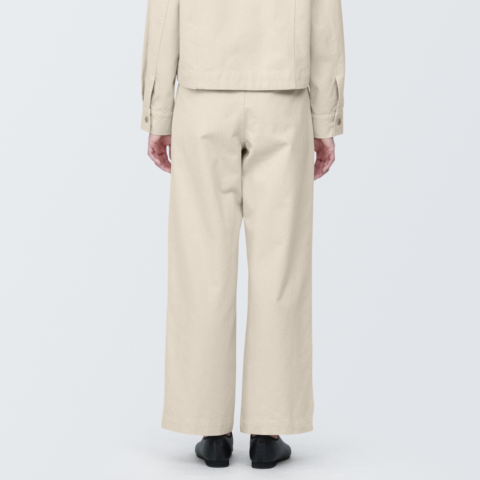 婦人　木の実から作ったカポック混タックワイドパンツ