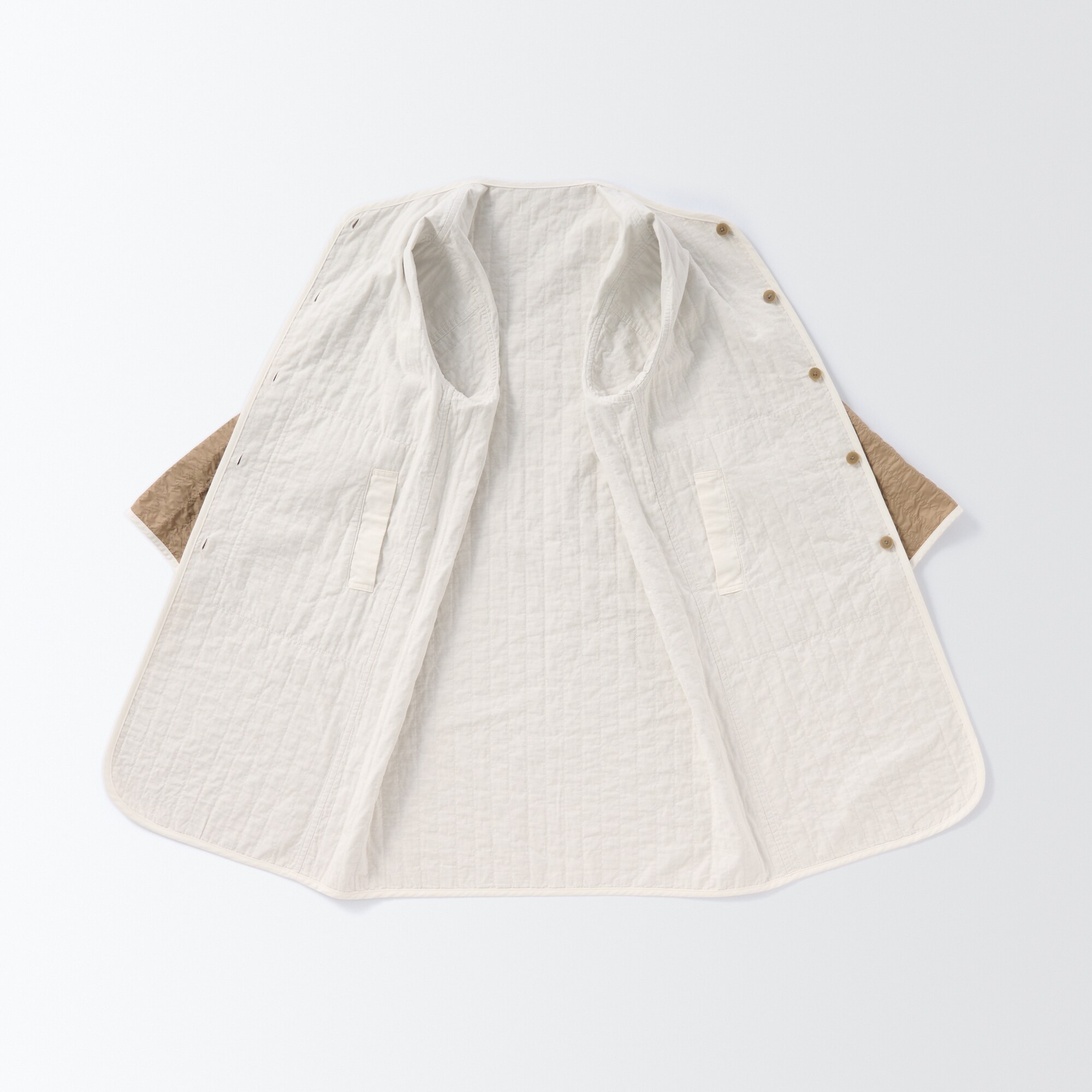 リバーシブルキルトコート