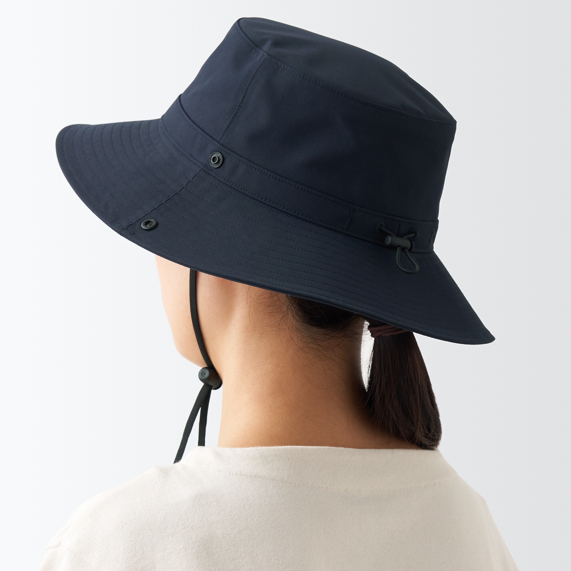 ＵＶカット　透湿撥水　防水テープ使い　サファリハット