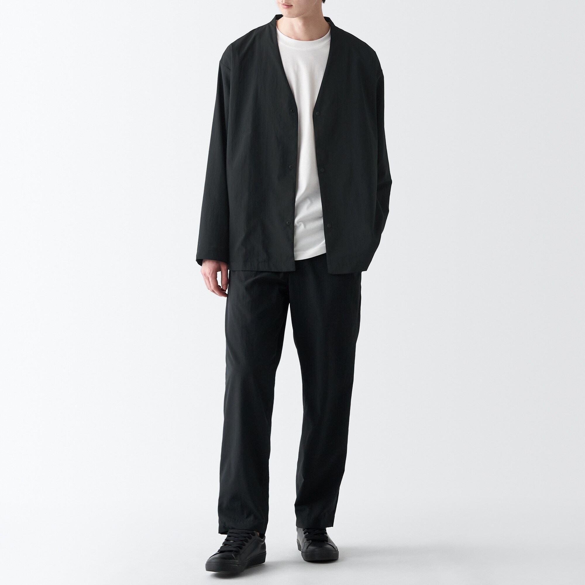 風を通すストレッチカーディガン