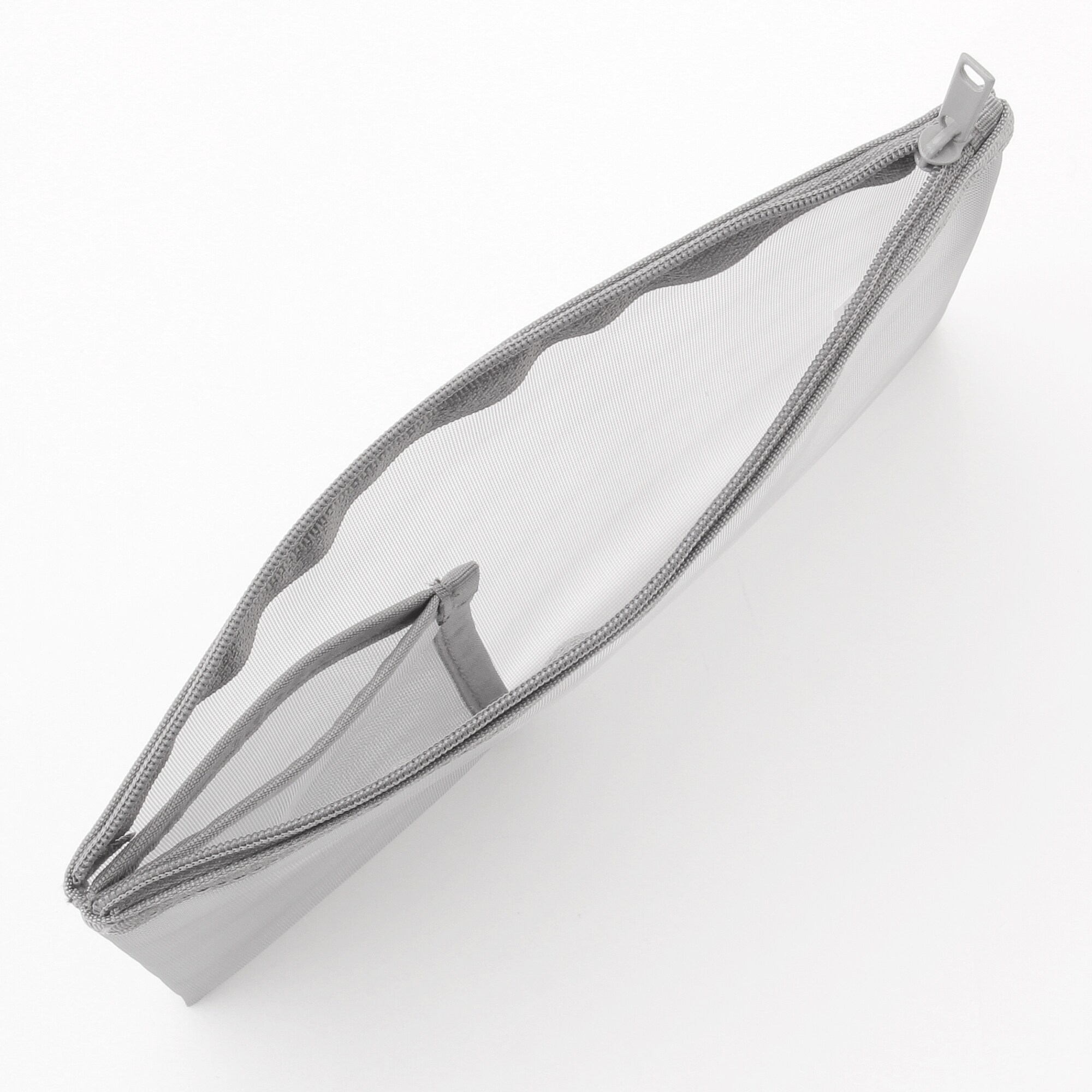 【Ｂ６サイズ用】ナイロンメッシュケース・ポケット付き